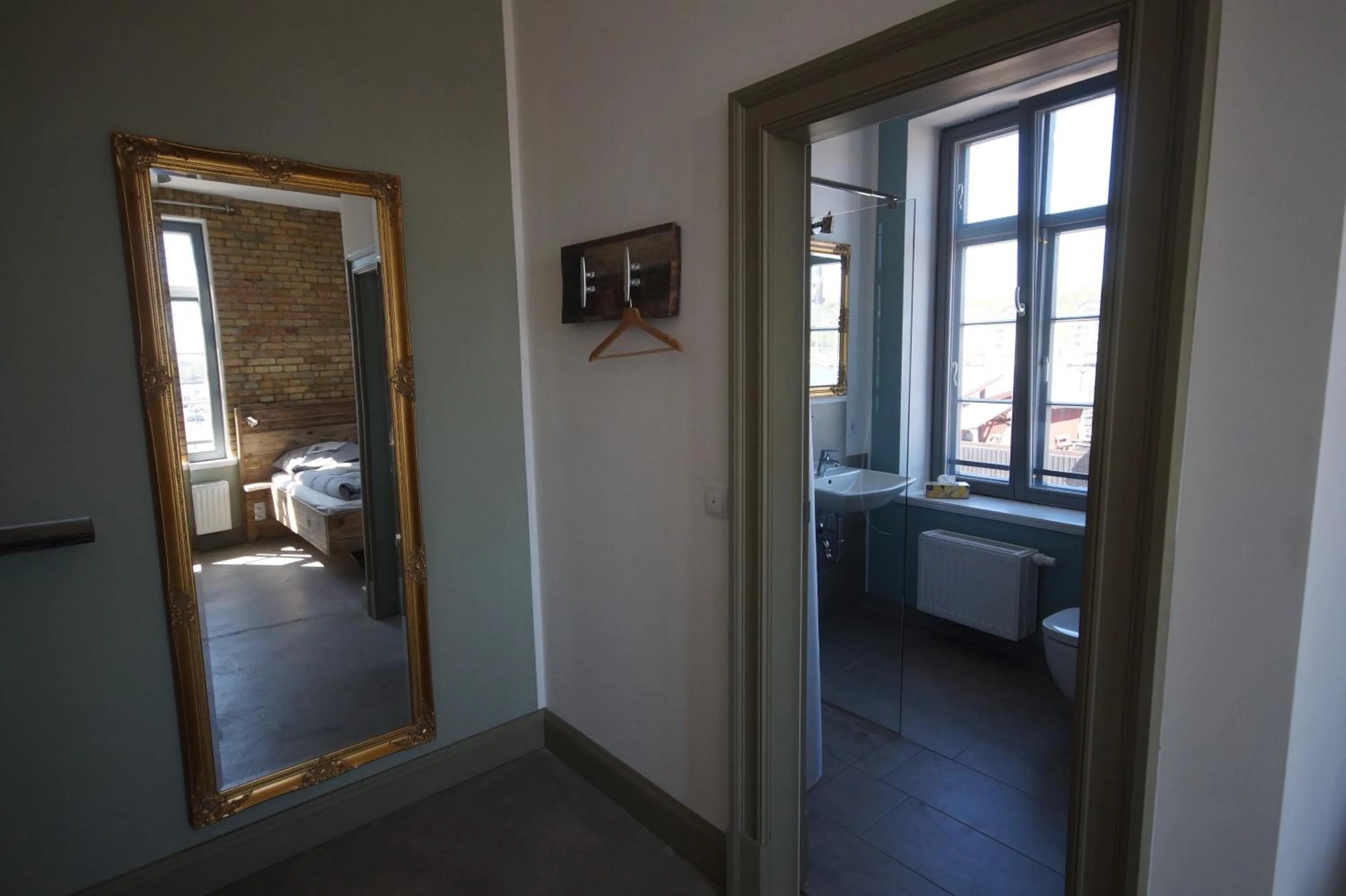 Photo of the whole room, Bed in Seemannsheim Hostel Flensburg