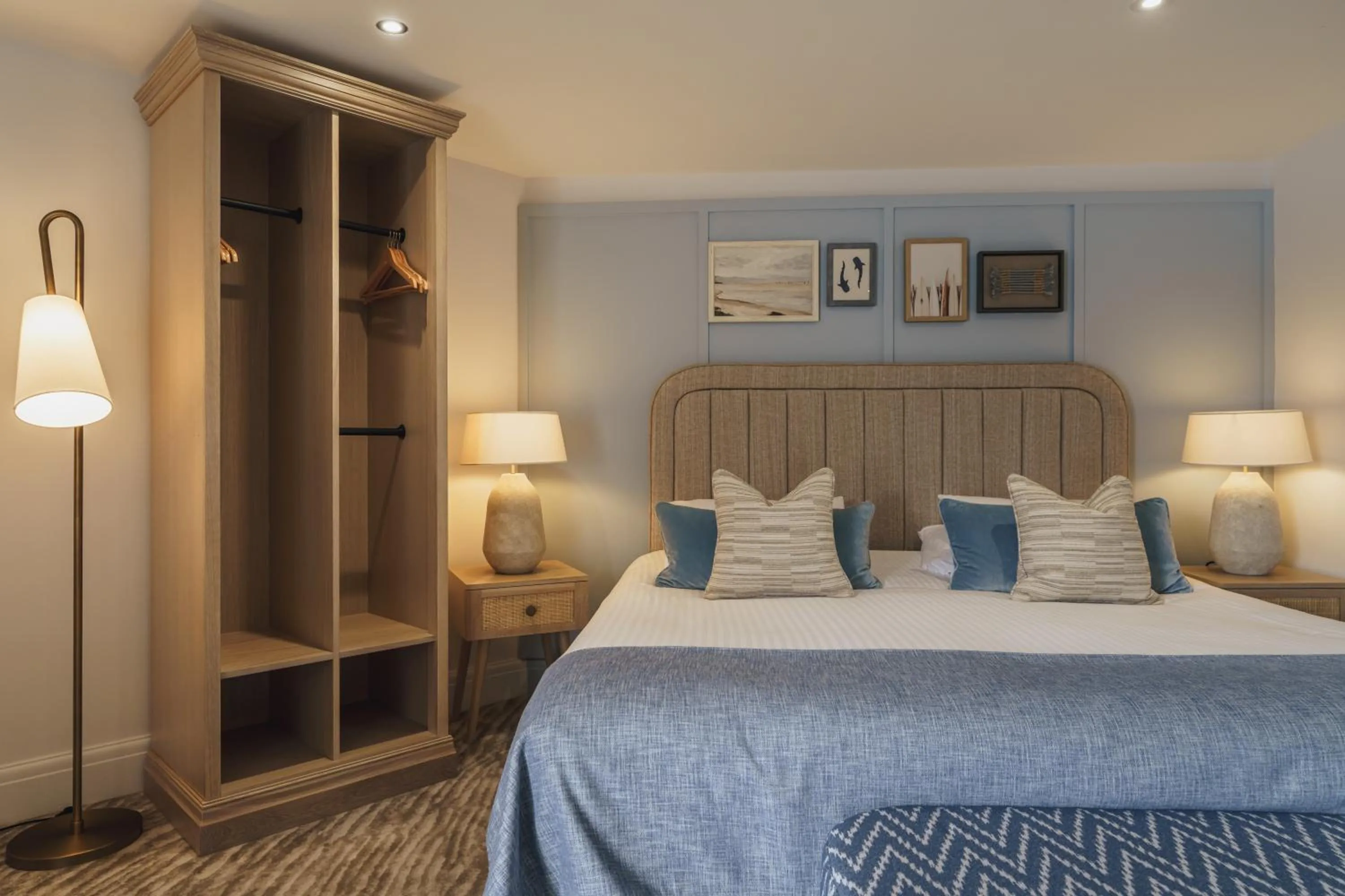 Bed in The Old Quay House Hotel