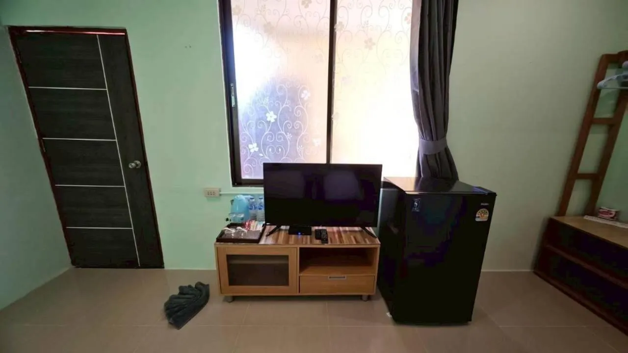 Dong Talay Lipe Beach Resort