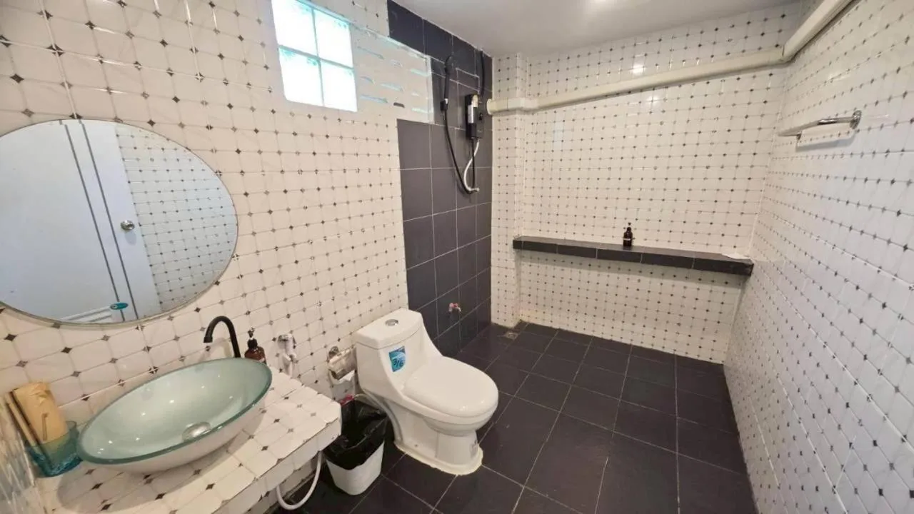 Dong Talay Lipe Beach Resort