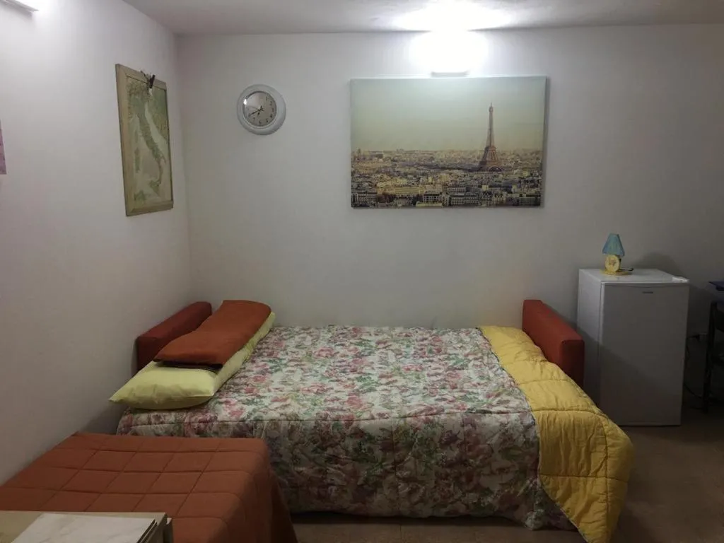 Bed in La tua casa a Matera