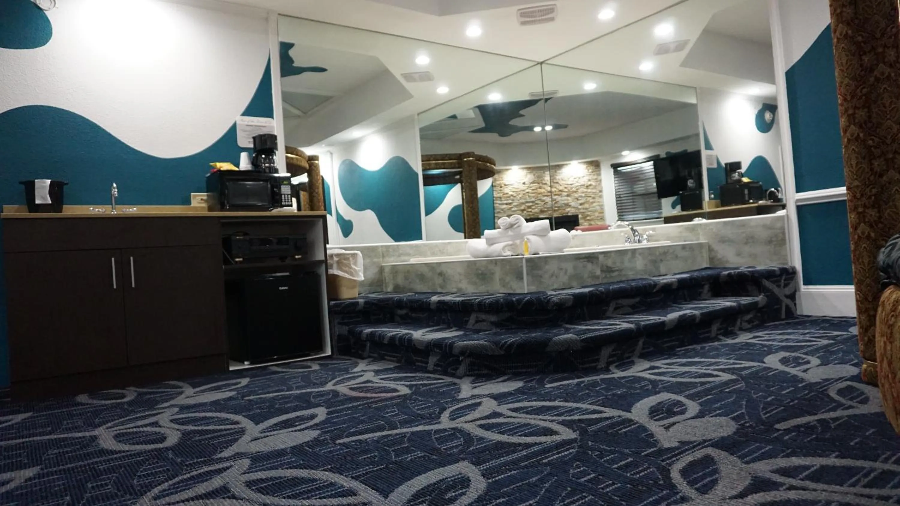 Inn of the Dove Cherry Hill - Philadelphia