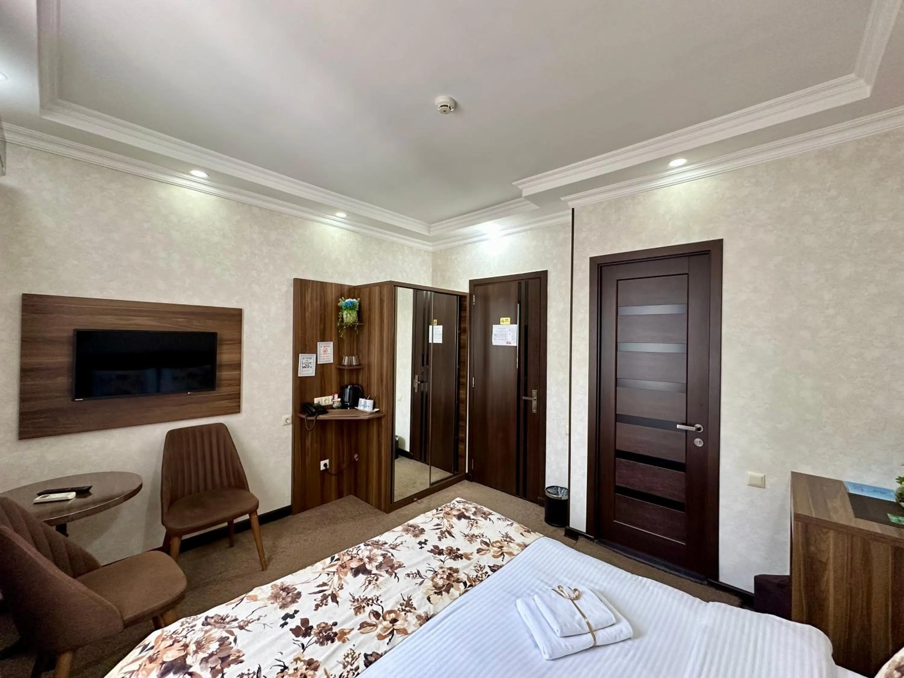 Bedroom, Bed in Hotel Park