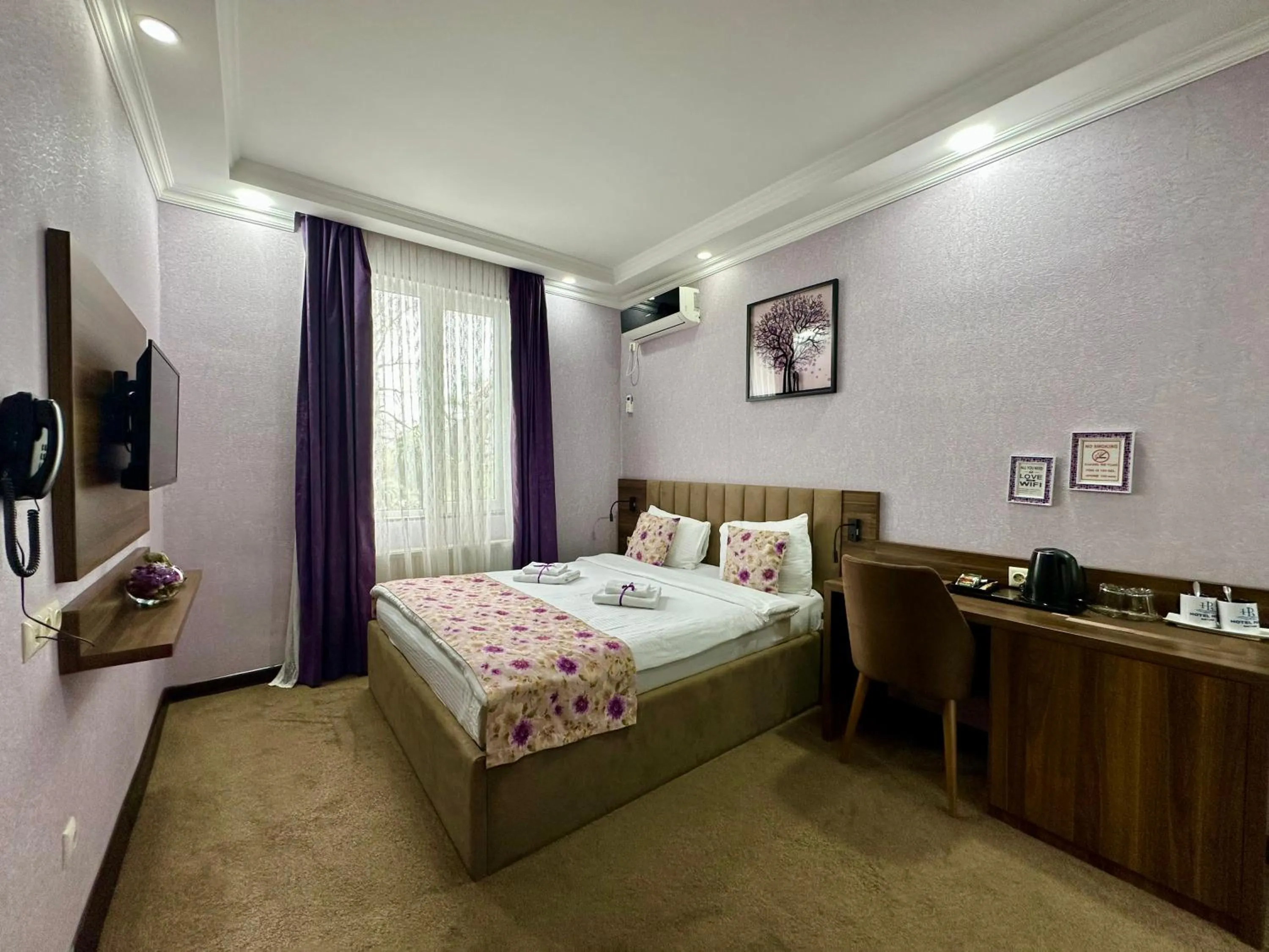 Bedroom, Bed in Hotel Park