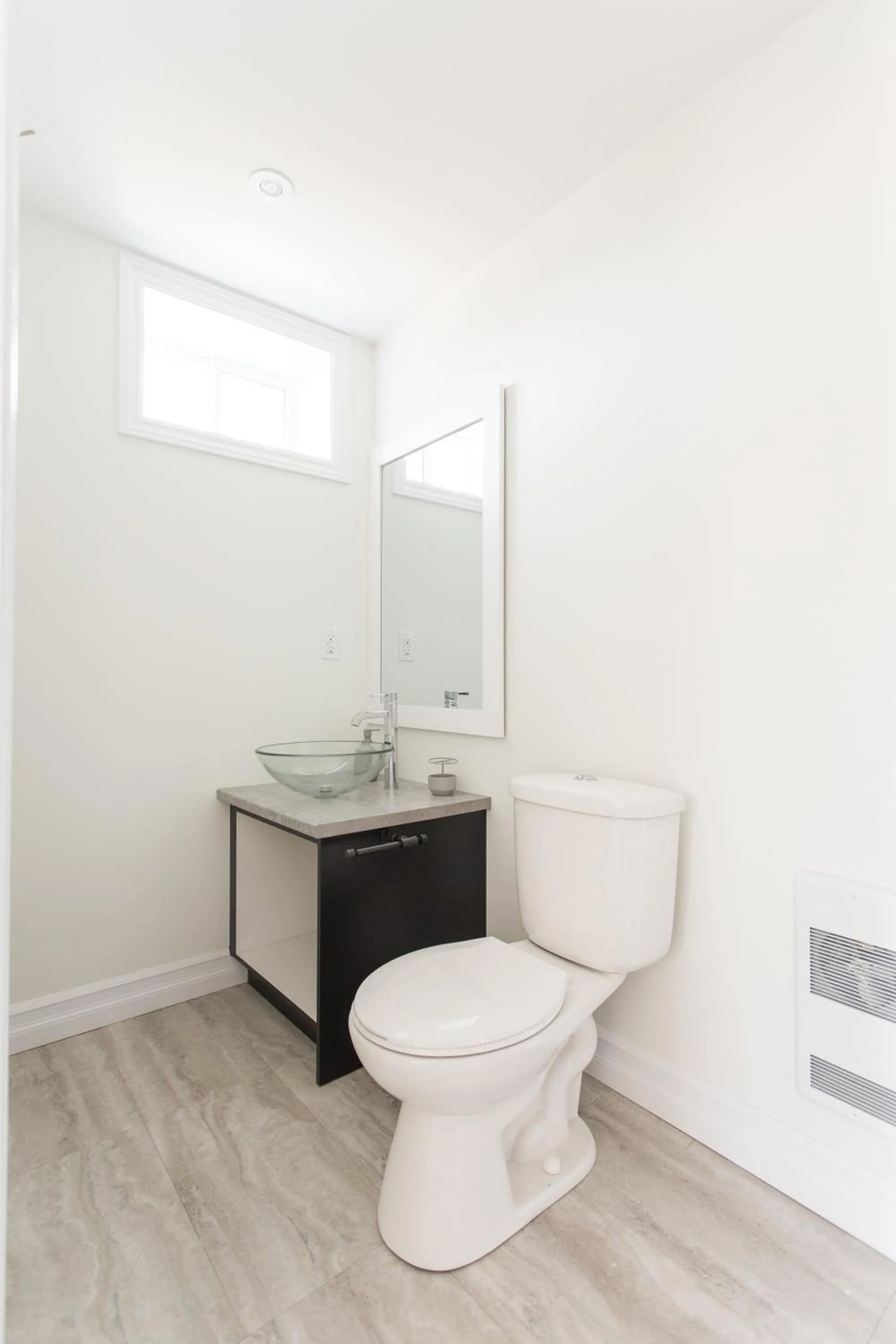 Toilet in Whale House Guest House