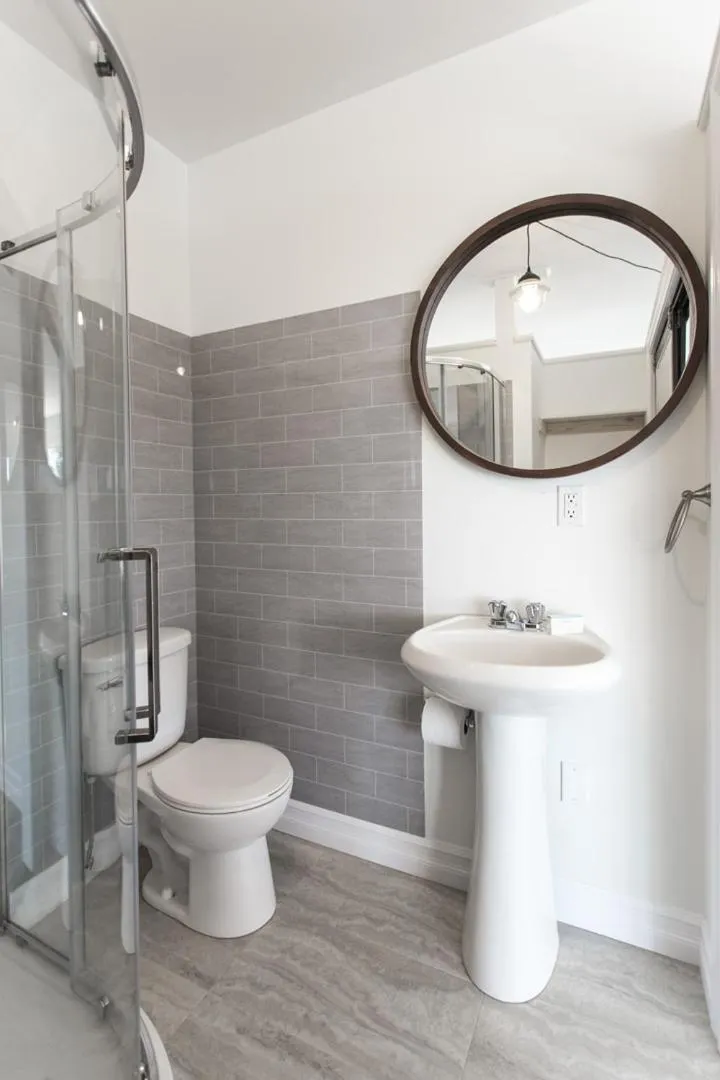 Toilet in Whale House Guest House