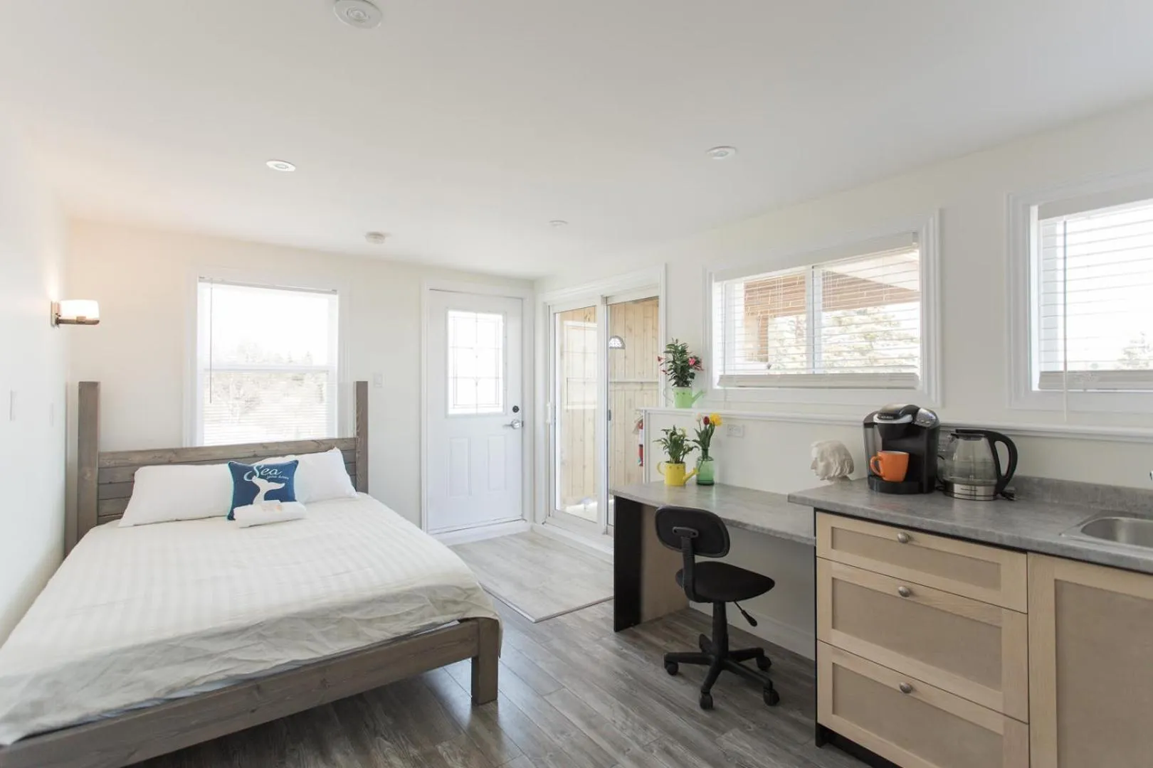 Bed in Whale House Guest House