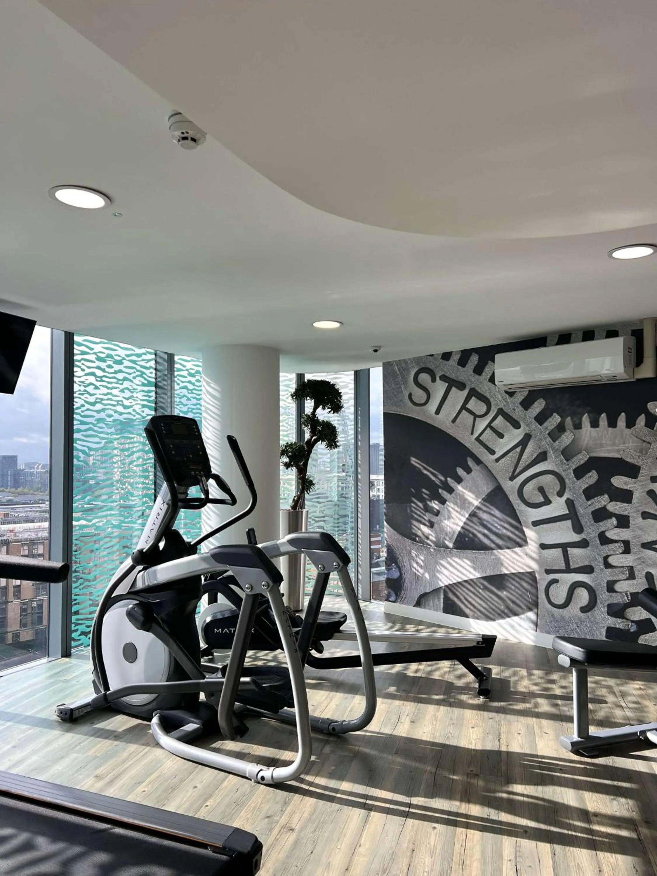 Fitness centre/facilities in Radisson Blu Hotel, Birmingham