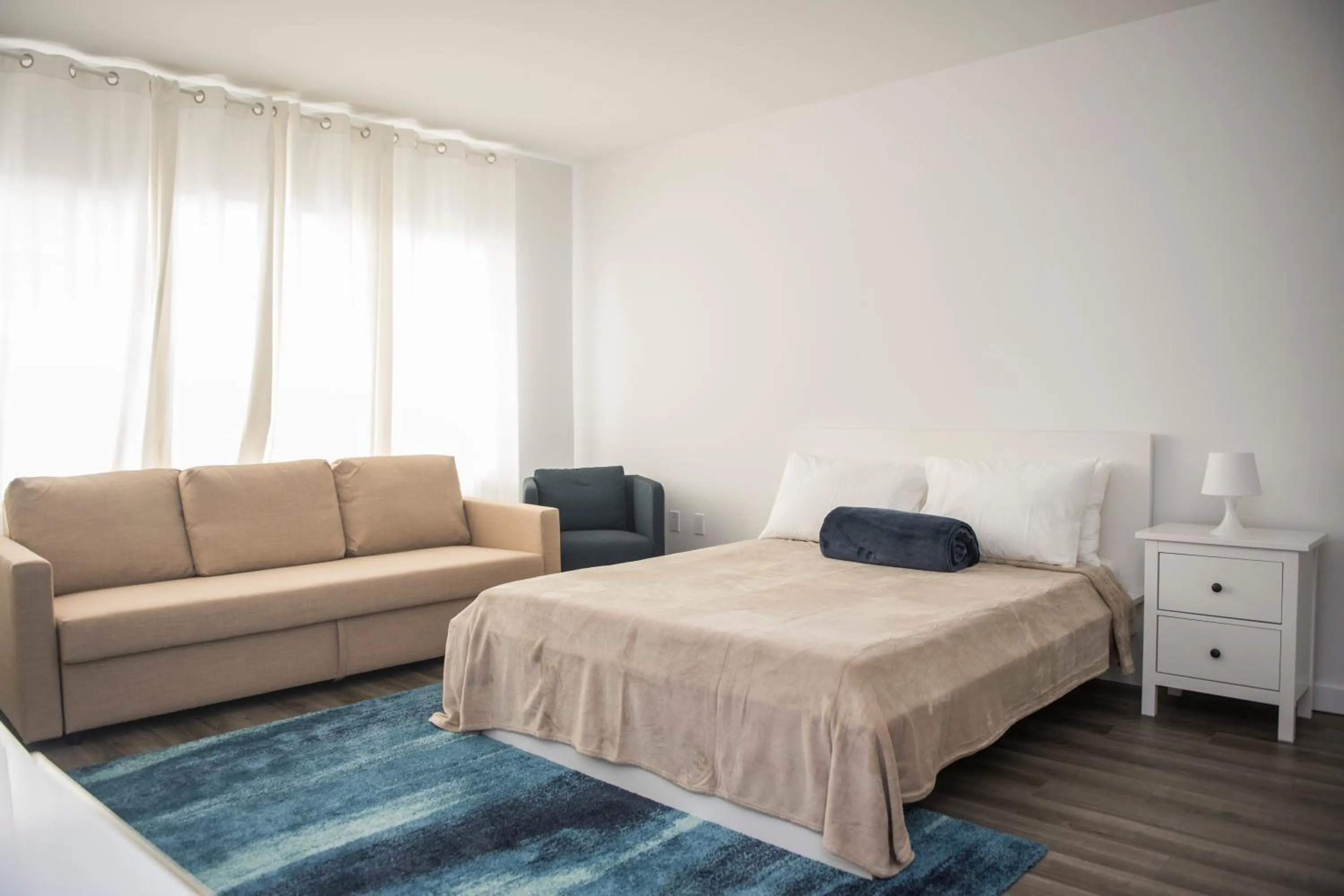 12th & Ocean Suites by LuxUrban