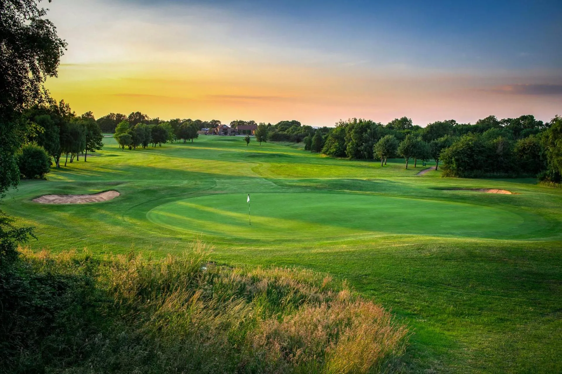 Golfcourse in Thornbury Lodge