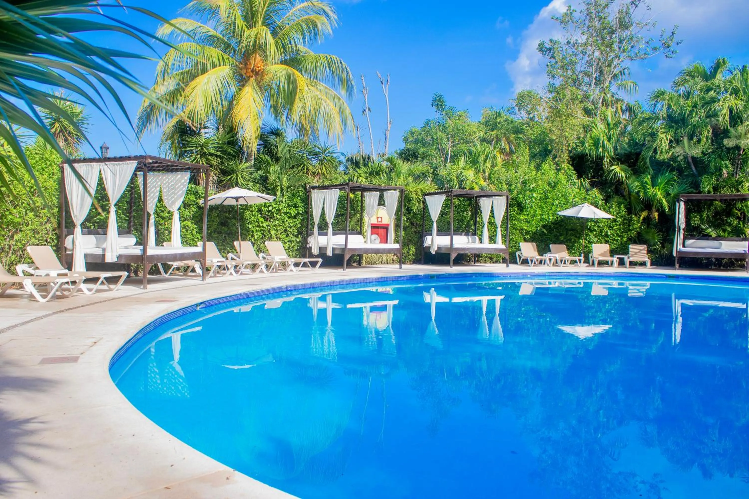 Swimming pool in Occidental Cozumel - All Inclusive