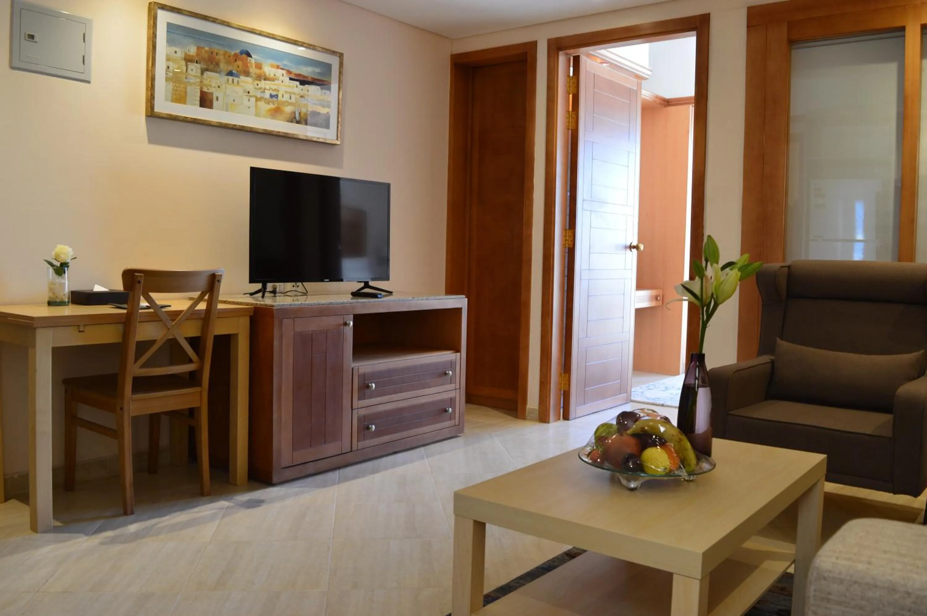 Living room in Sky View Suites Hotel