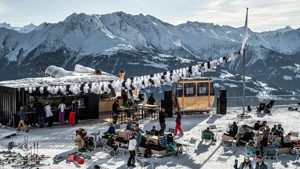 GALAAXY Mountain Hostel--Nur mit der Gondelbahn Erreichbar