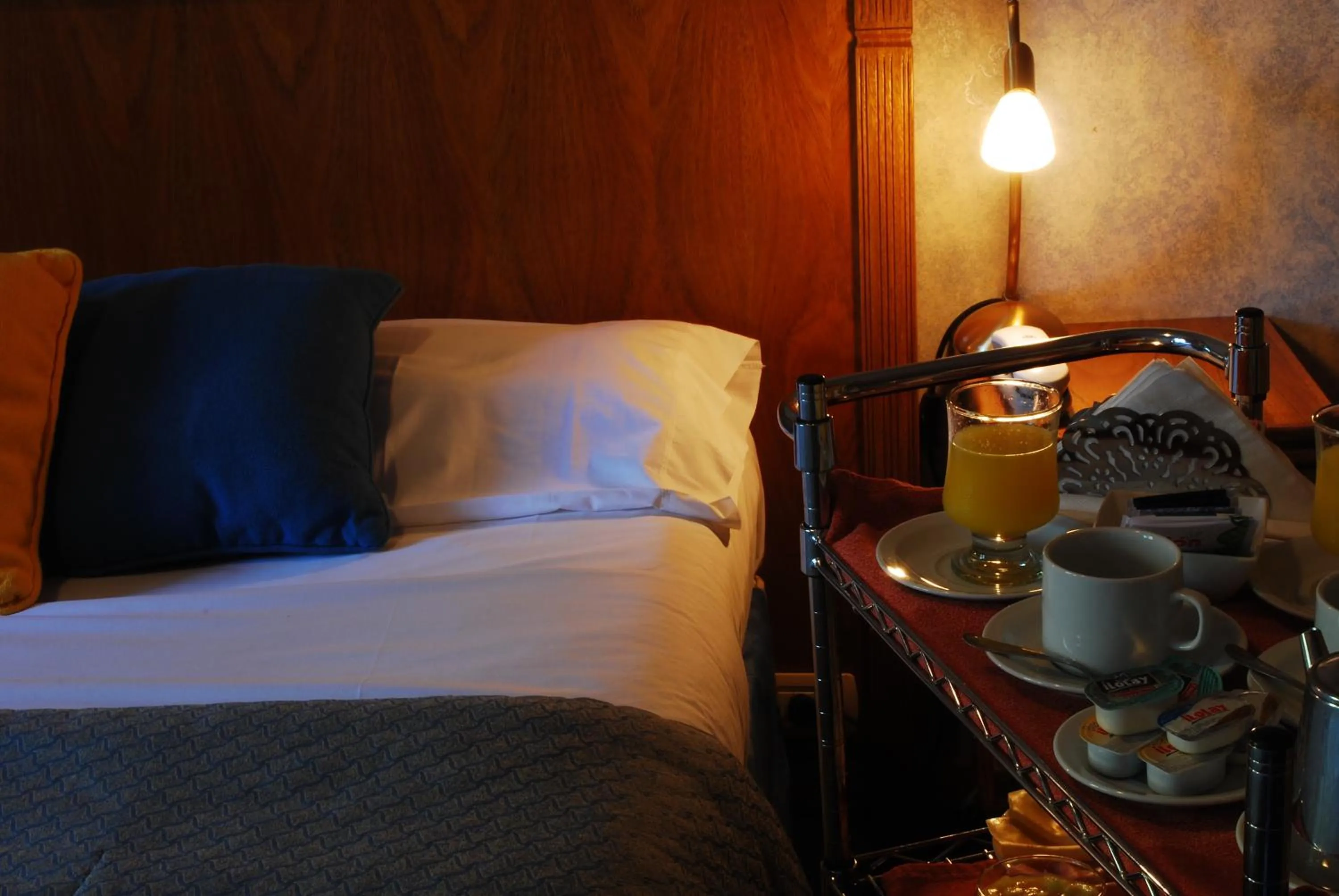 Decorative detail, Bed in Altezza Apart Suites