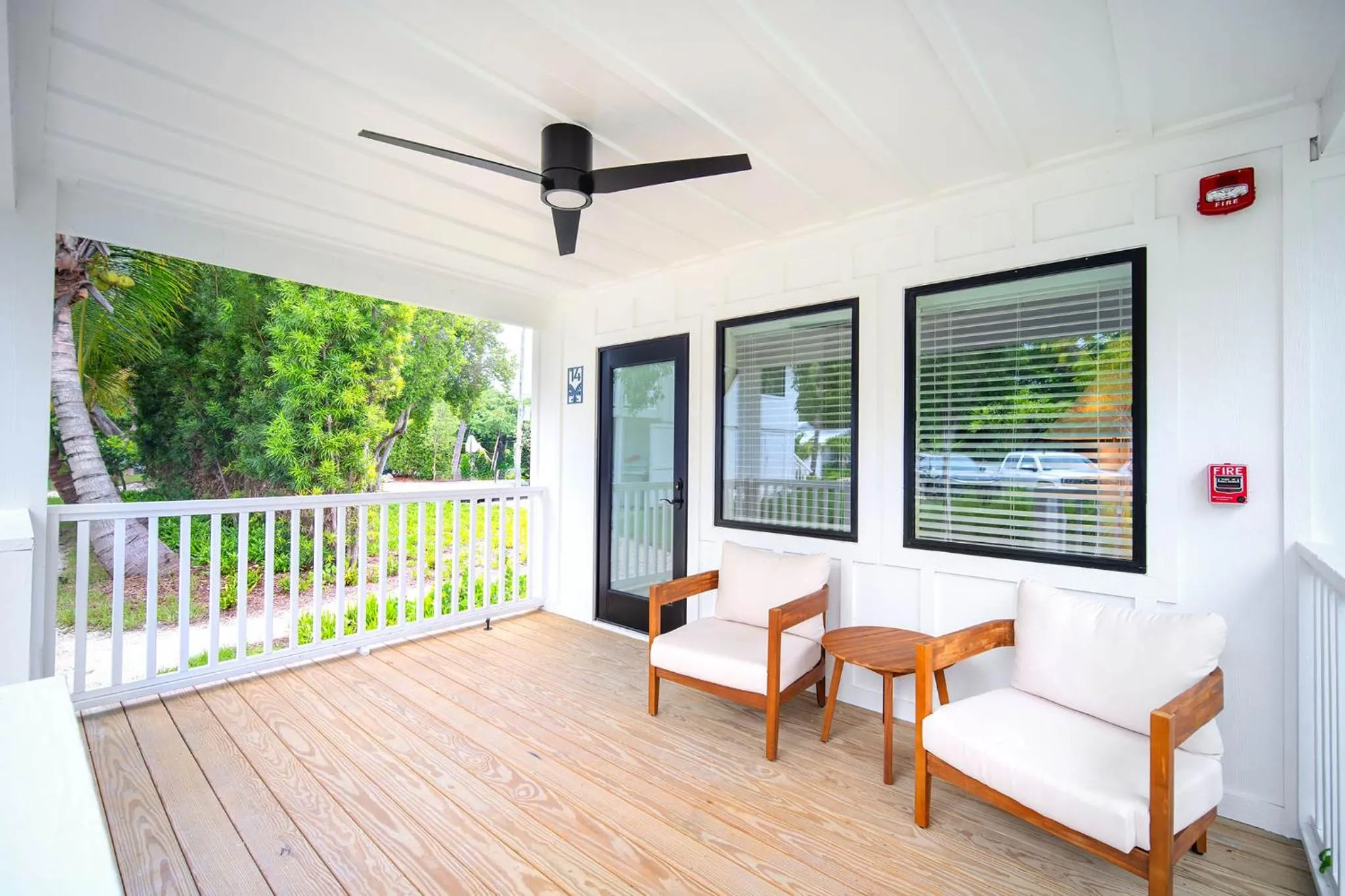 Pines & Palms Resort