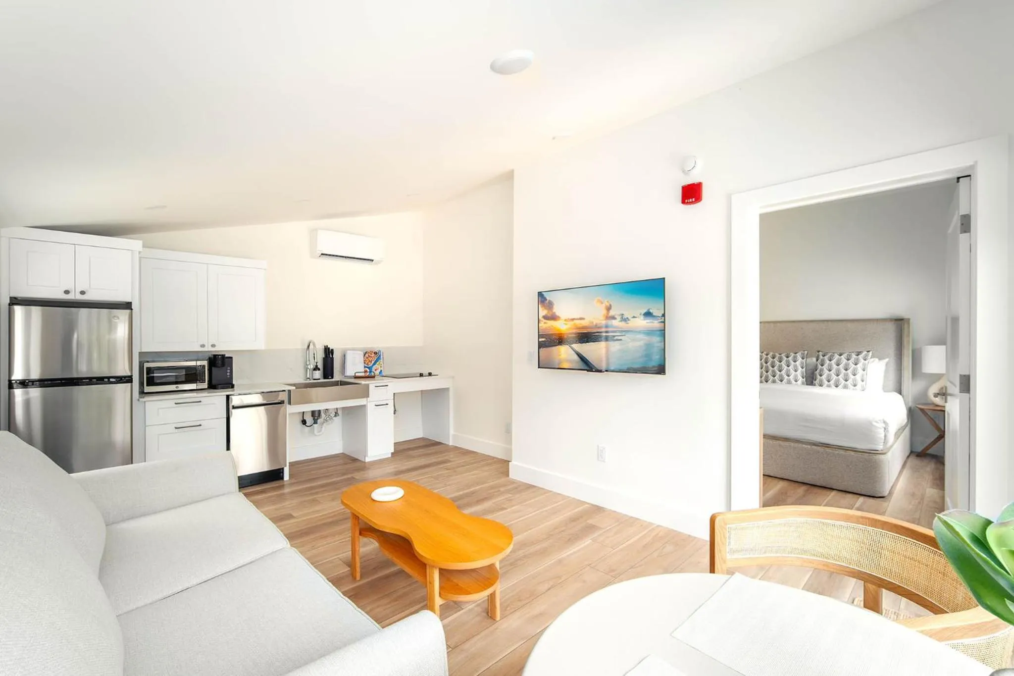 Pines & Palms Resort