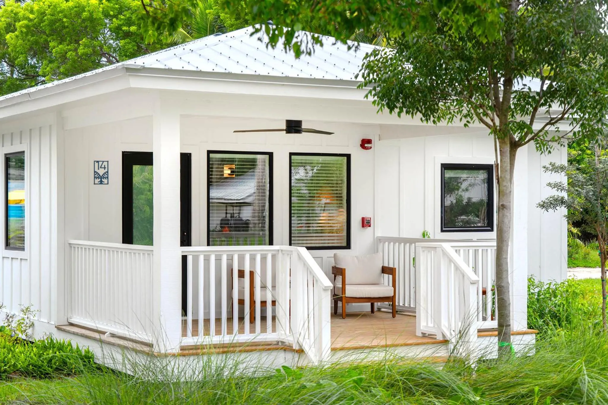 Pines & Palms Resort