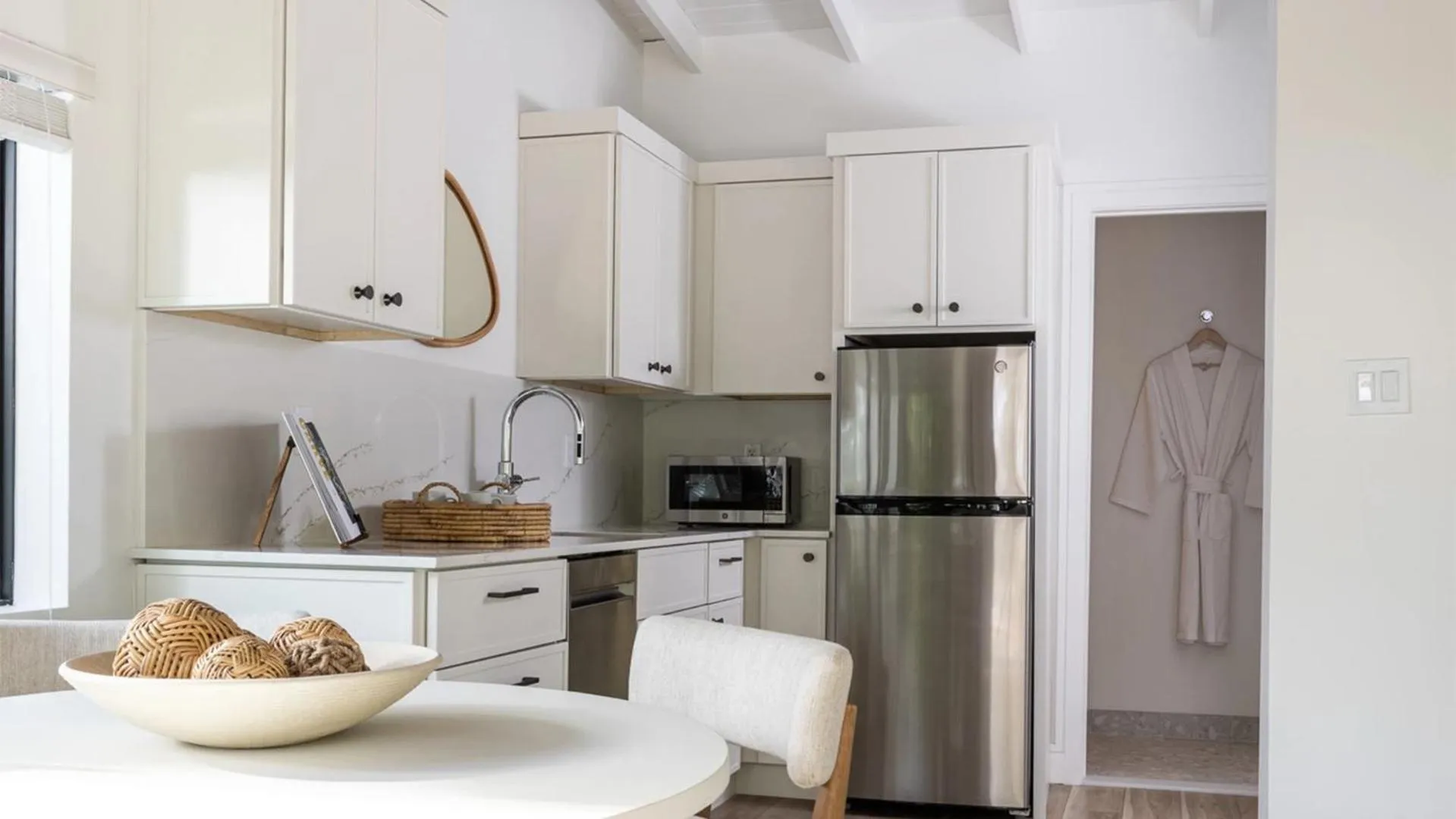 Pines & Palms Resort