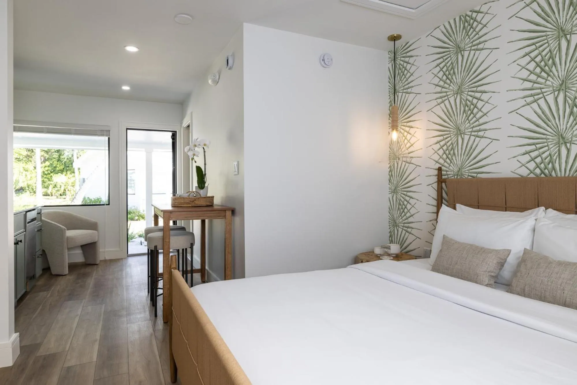 Bed in Pines & Palms Resort