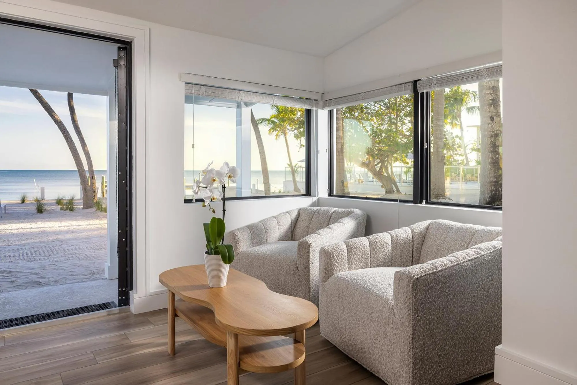 Pines & Palms Resort