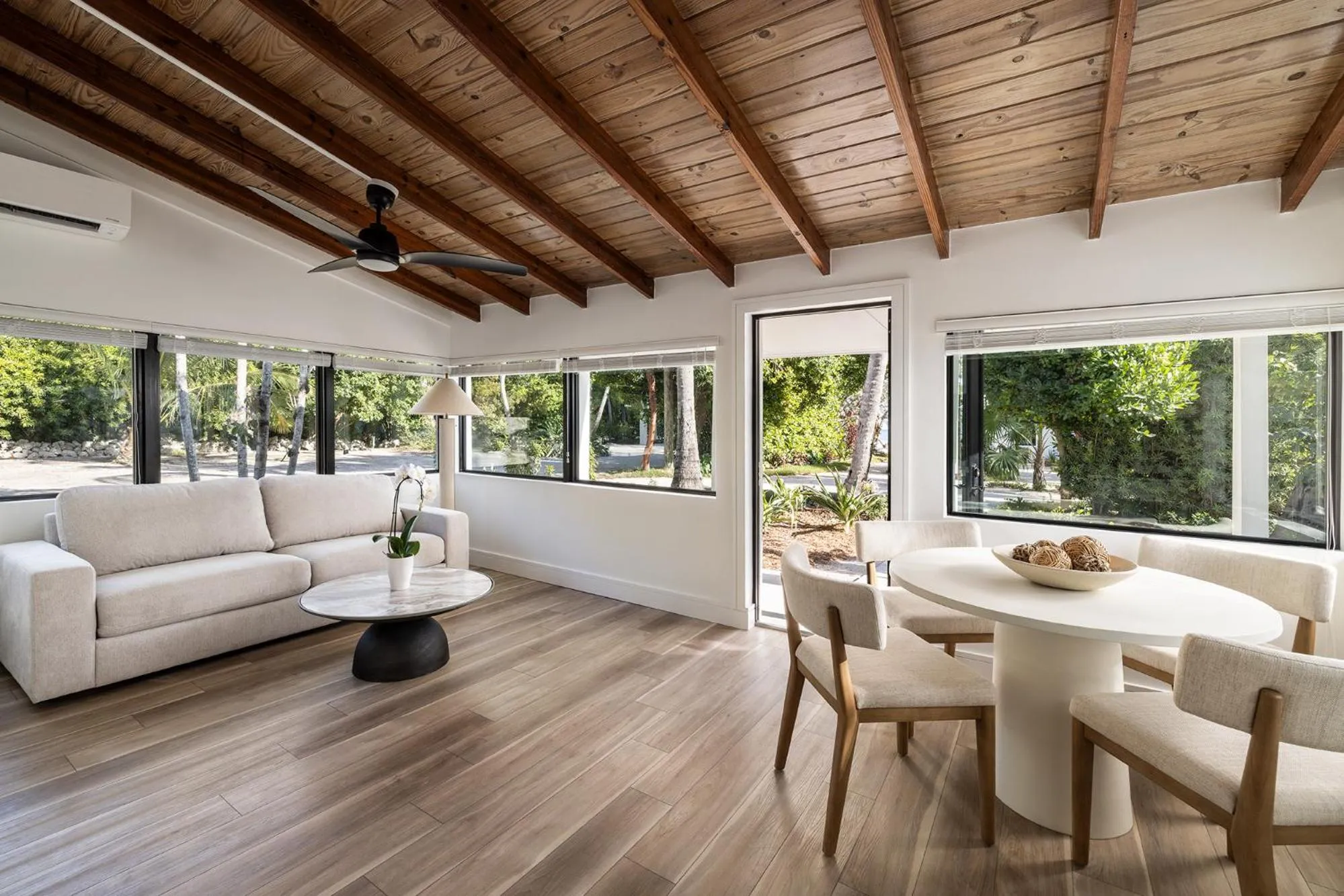 Pines & Palms Resort