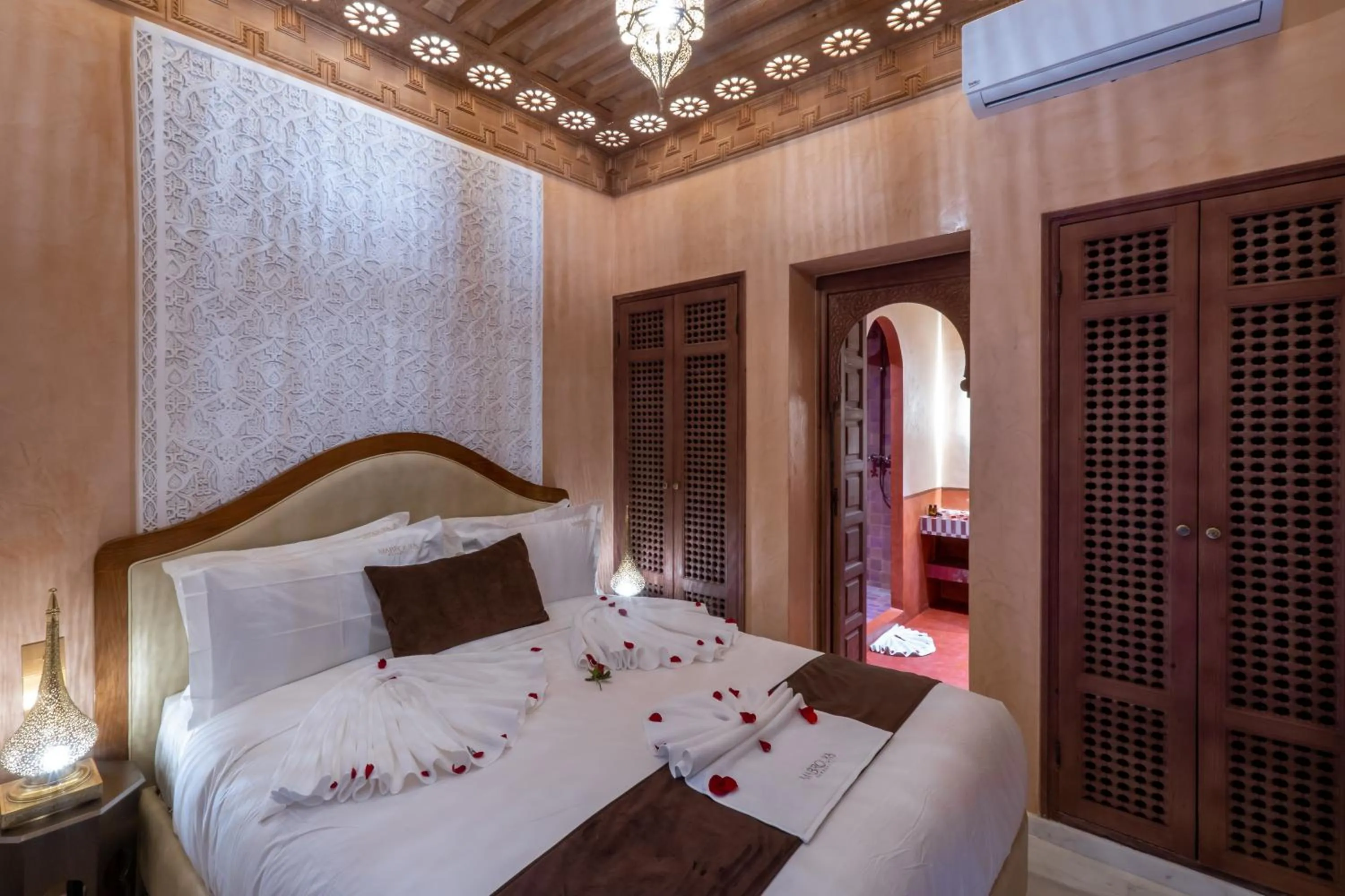 Bed in Riad Mabrouk