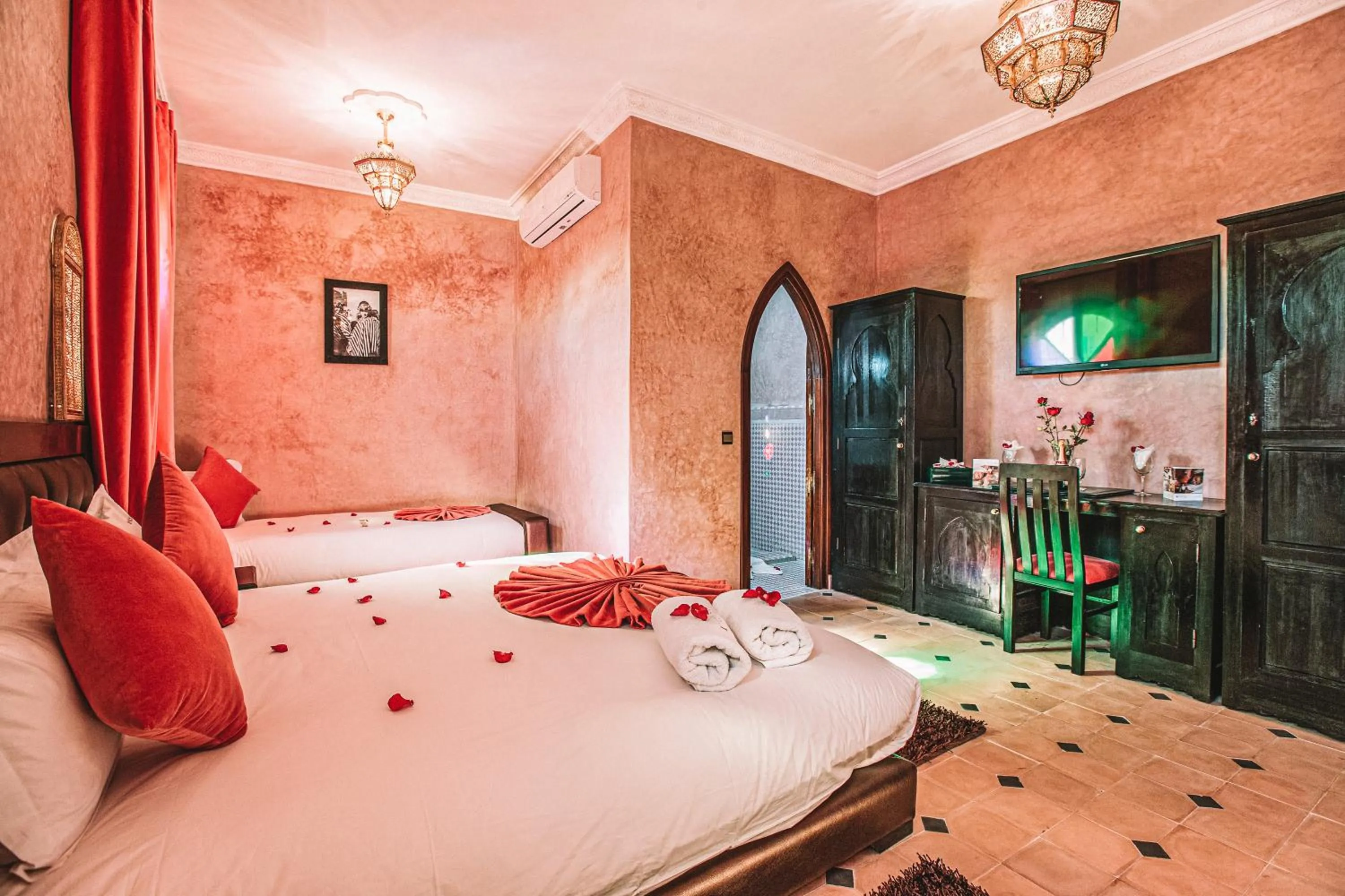 Bed in Riad Mabrouk