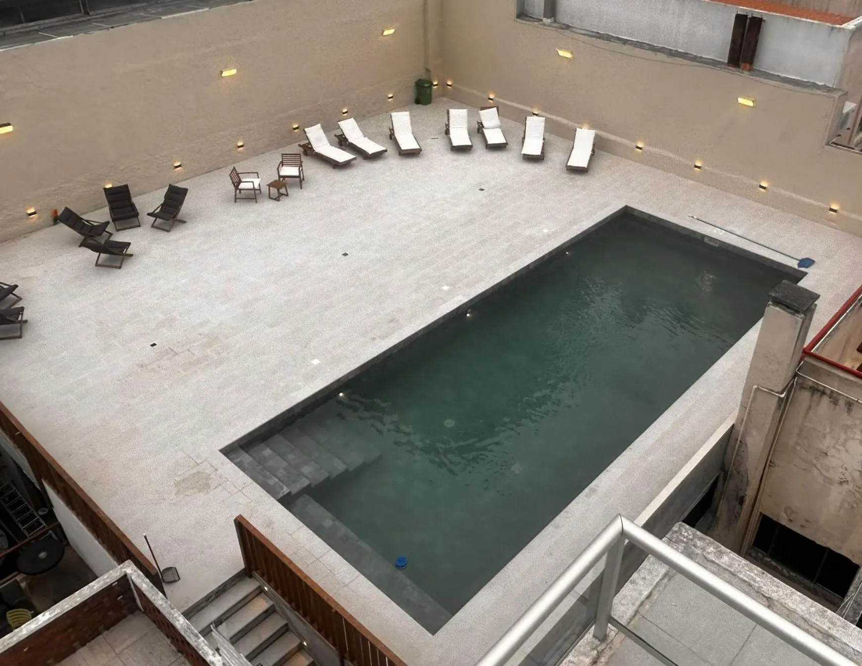 Swimming pool in Hotel Florinda