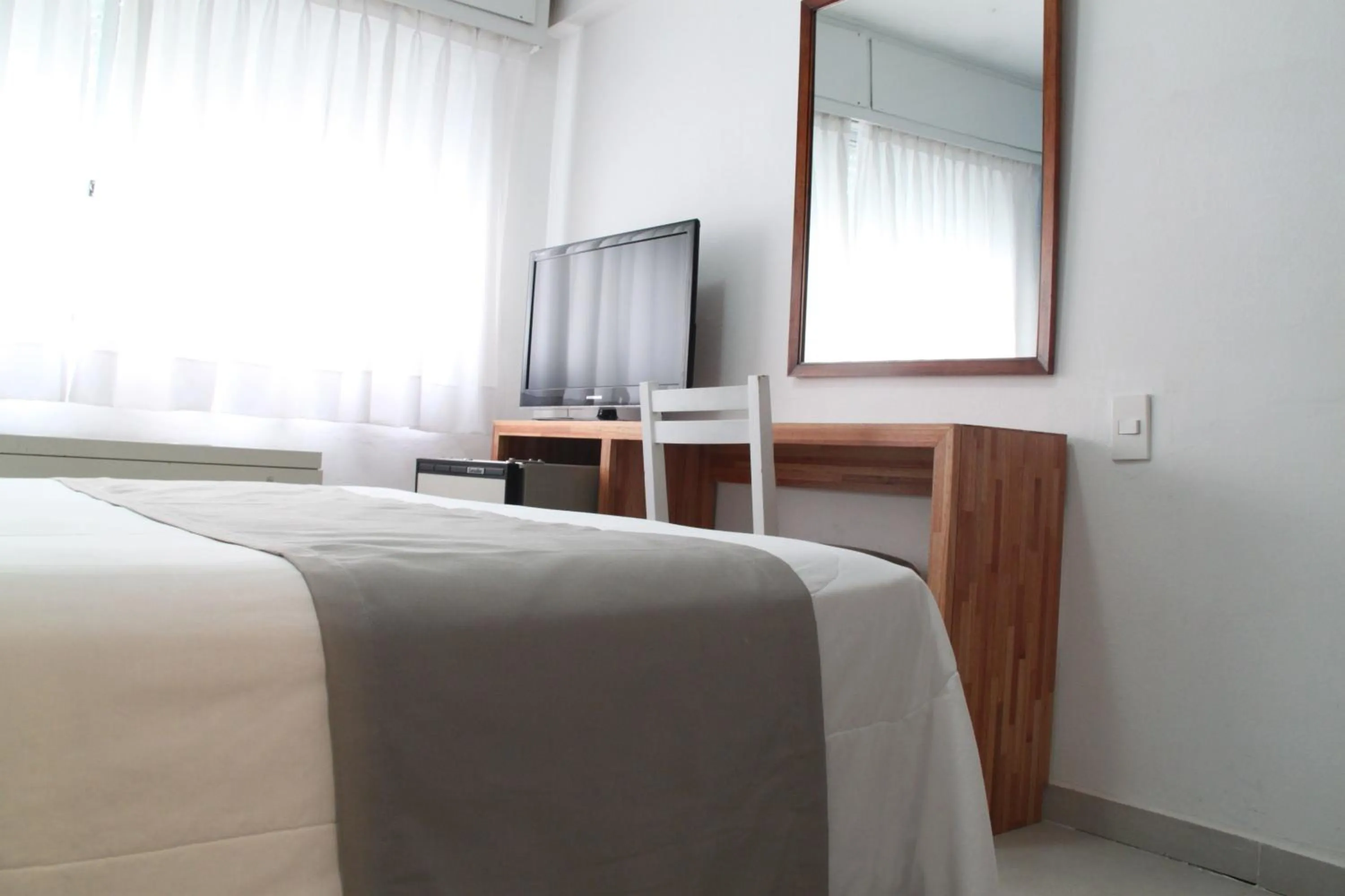 Bedroom, Bed in Hotel Florinda