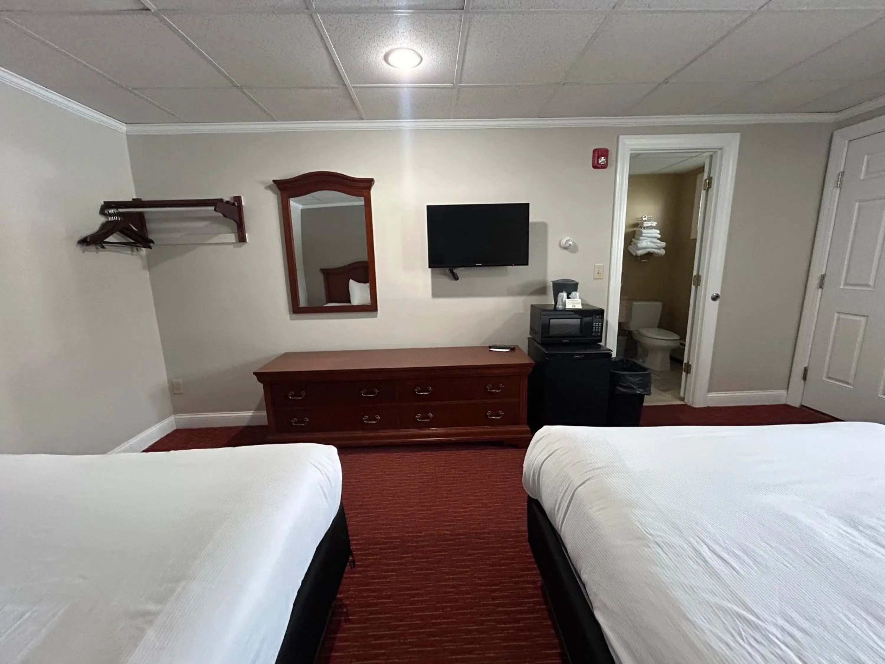 Bed in Golden Gables Inn