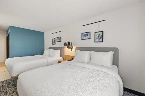 Sleep Inn & Suites