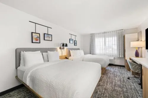 Sleep Inn & Suites