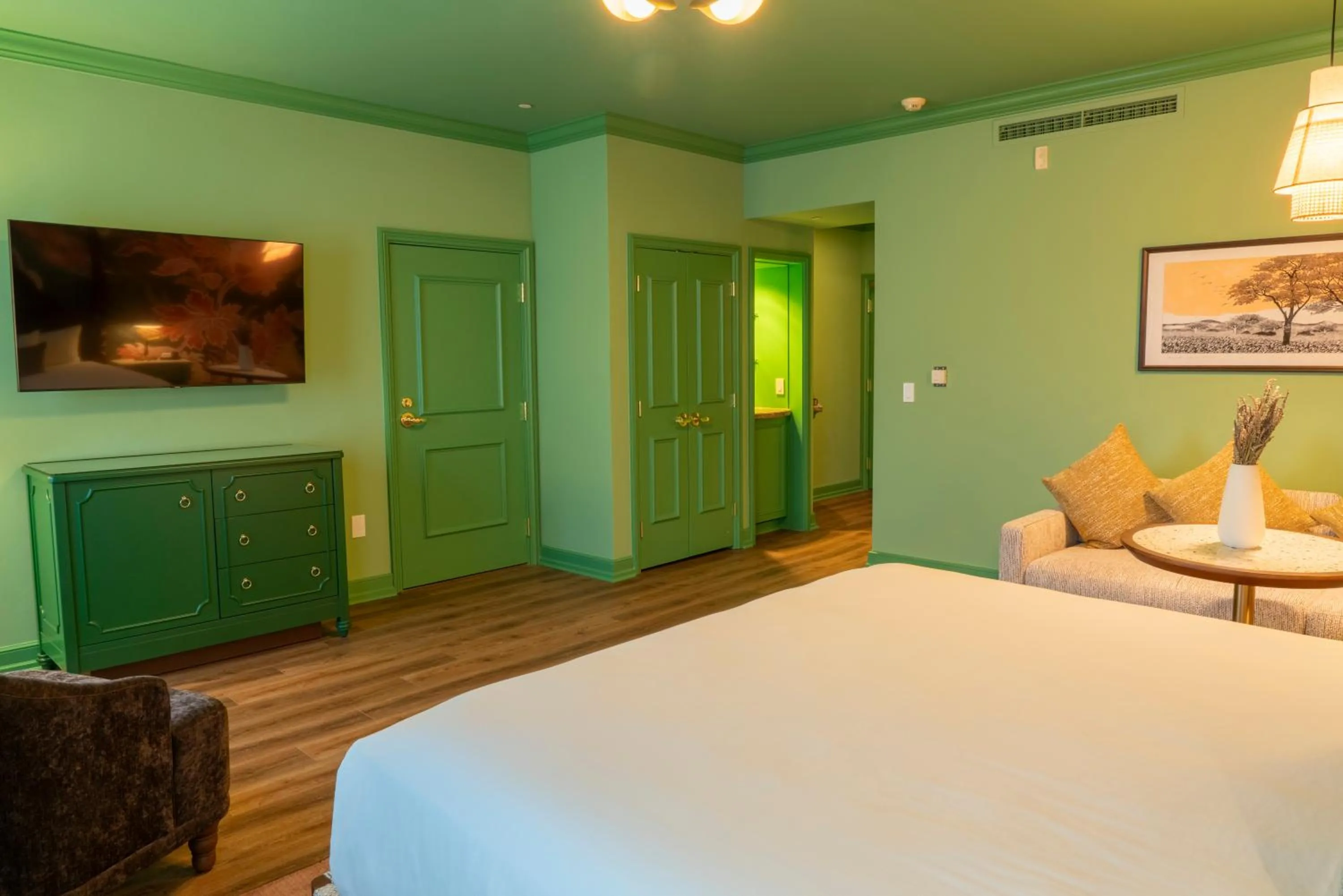 Bed in Carlton Hotel