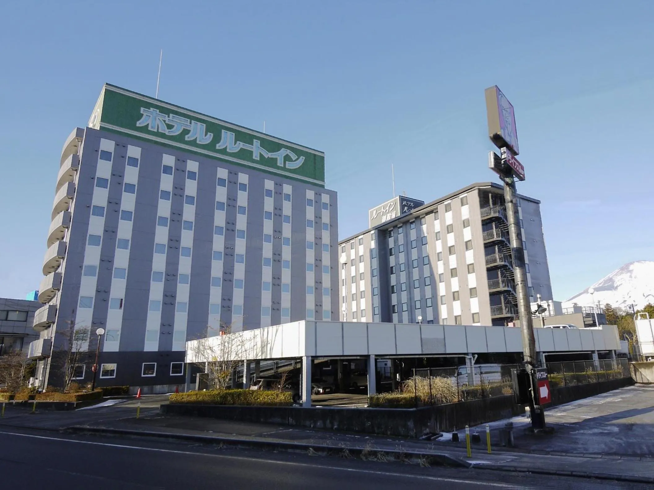 Property building in Hotel Route-Inn Shin Gotemba Inter -Kokudo 246 gou-