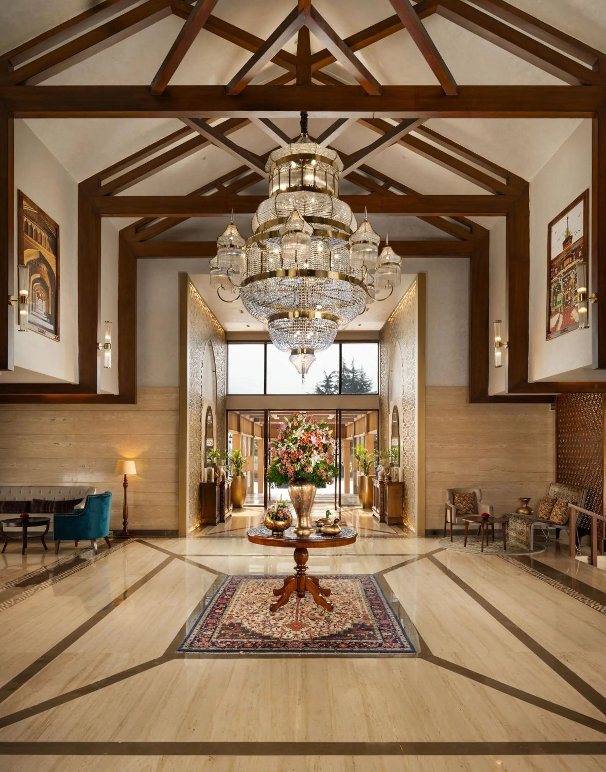 Lobby or reception in Taj Dal View Srinagar