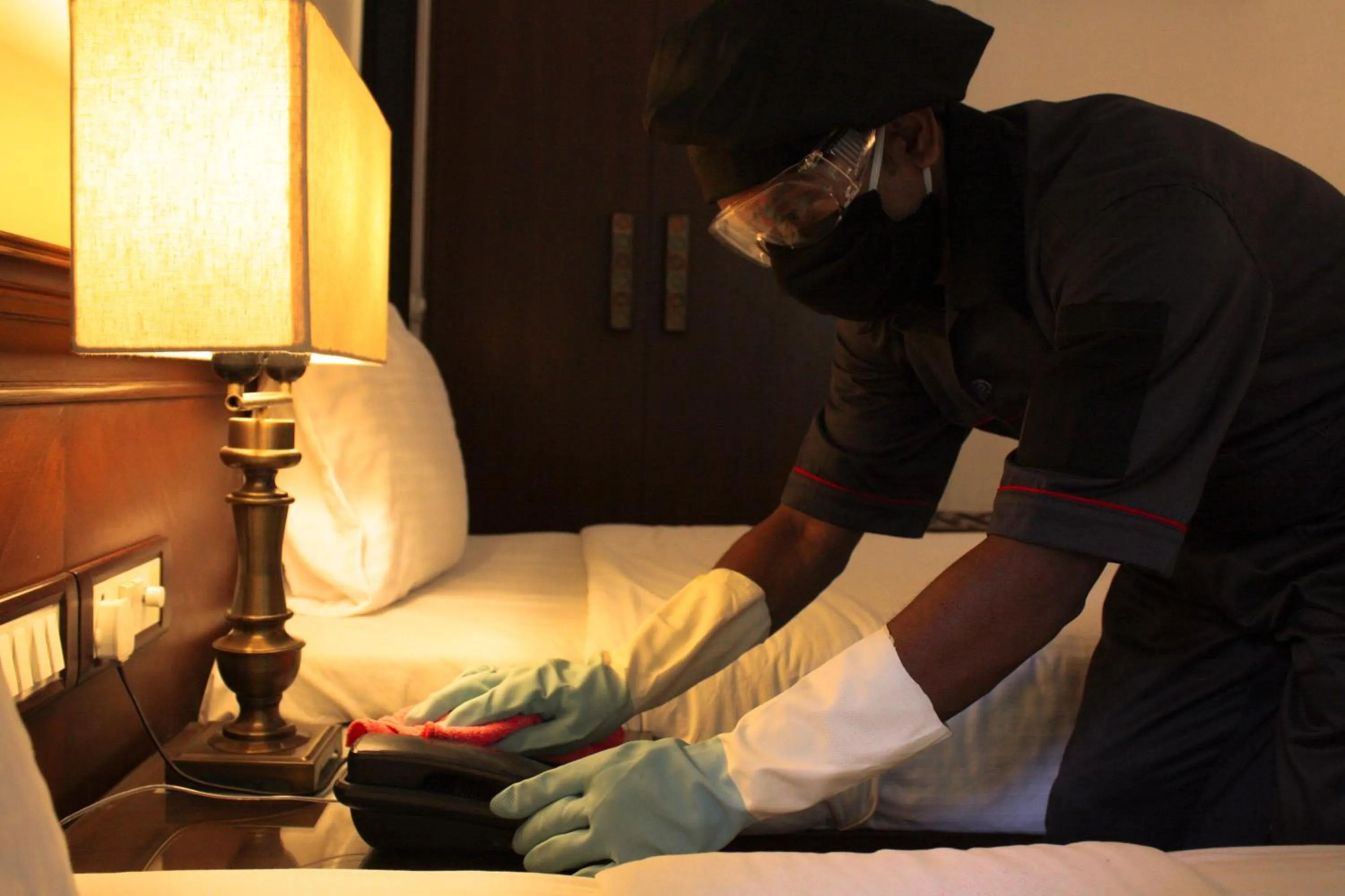 Home@F37 Kailash Colony Metro