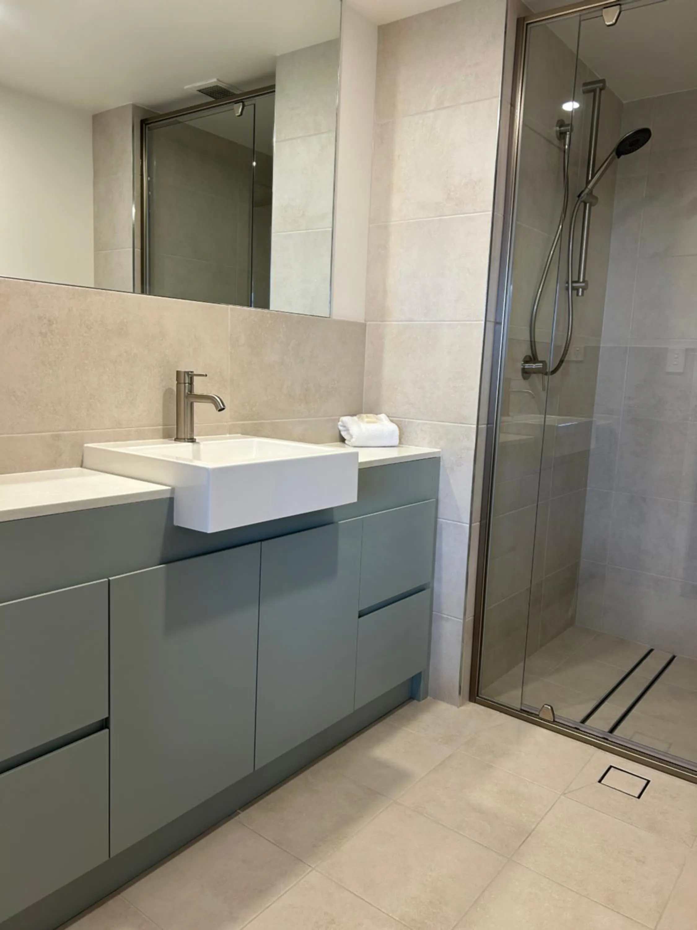 Shower in Bella Mare Coolangatta Beachside Apartments