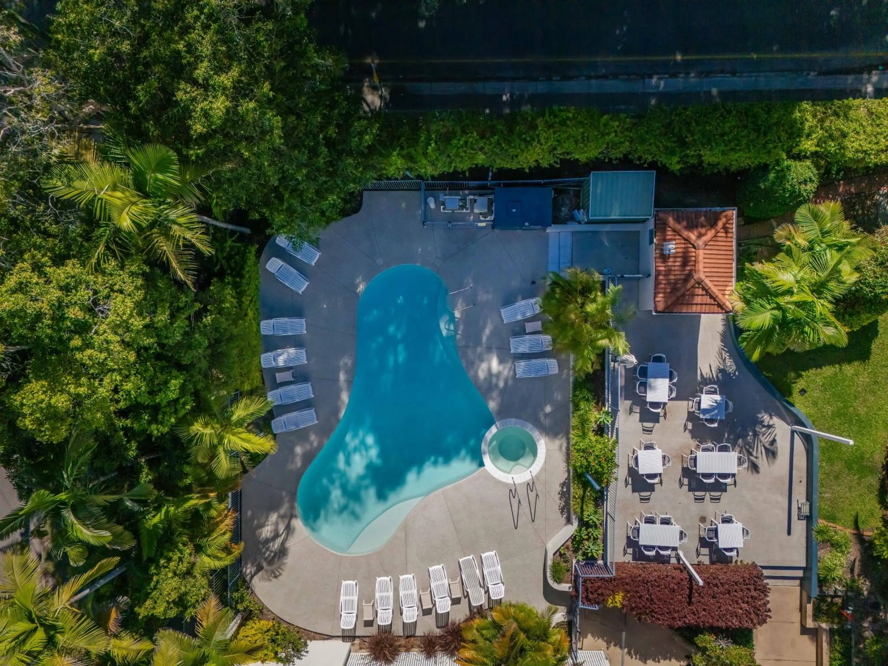 Property building in Bella Mare Coolangatta Beachside Apartments