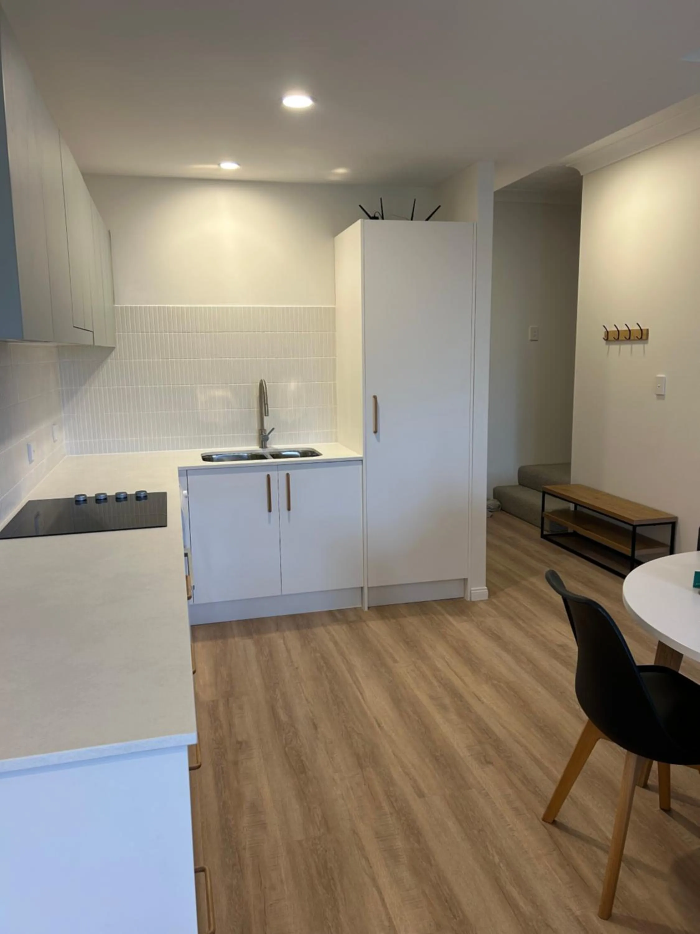 Kitchen or kitchenette in Bella Mare Coolangatta Beachside Apartments