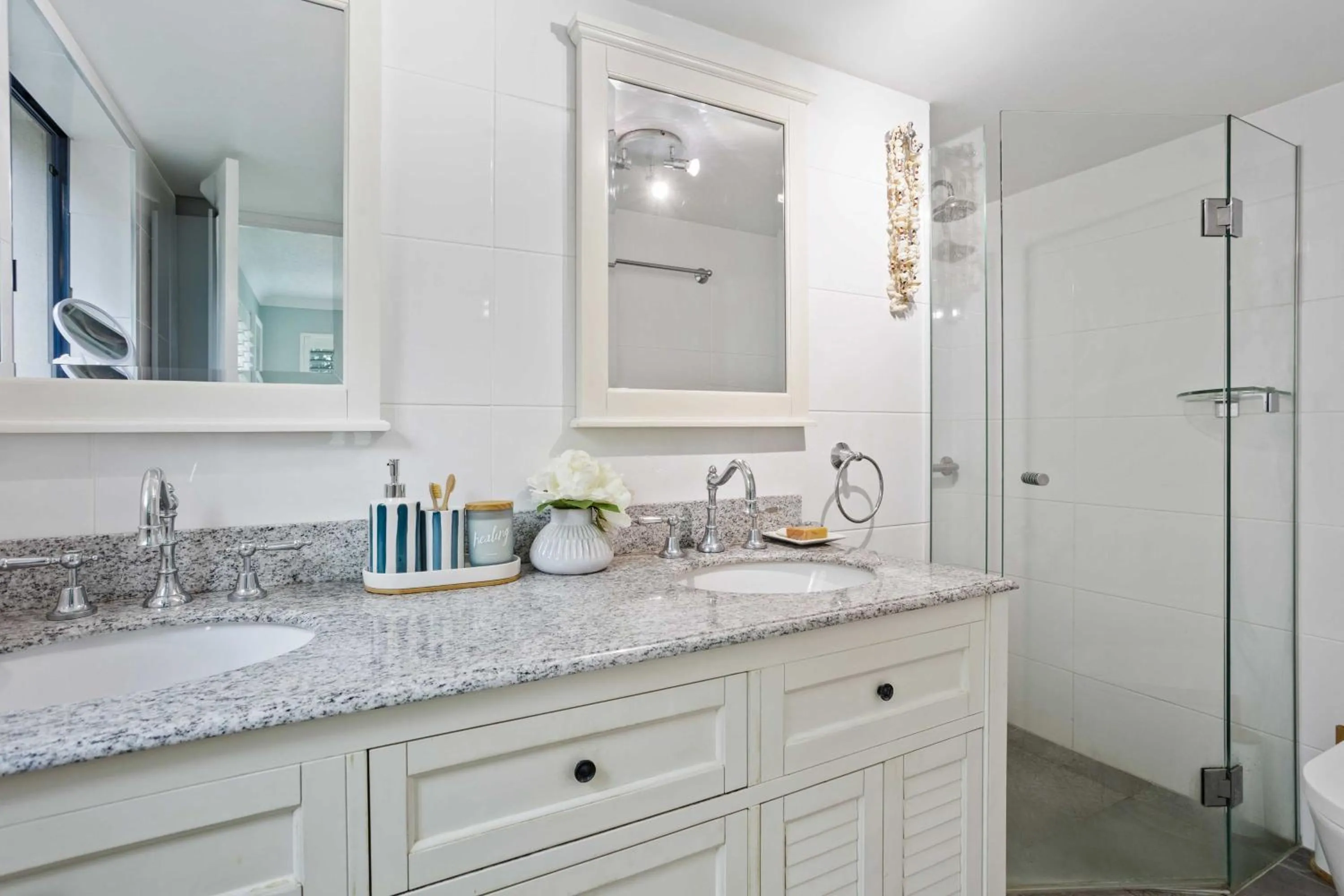 Shower in Bella Mare Coolangatta Beachside Apartments