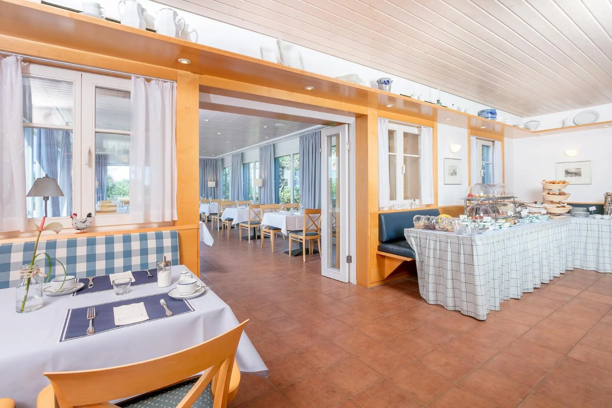 Restaurant/places to eat in H.W.S. Hotel Der Wilde Schwan