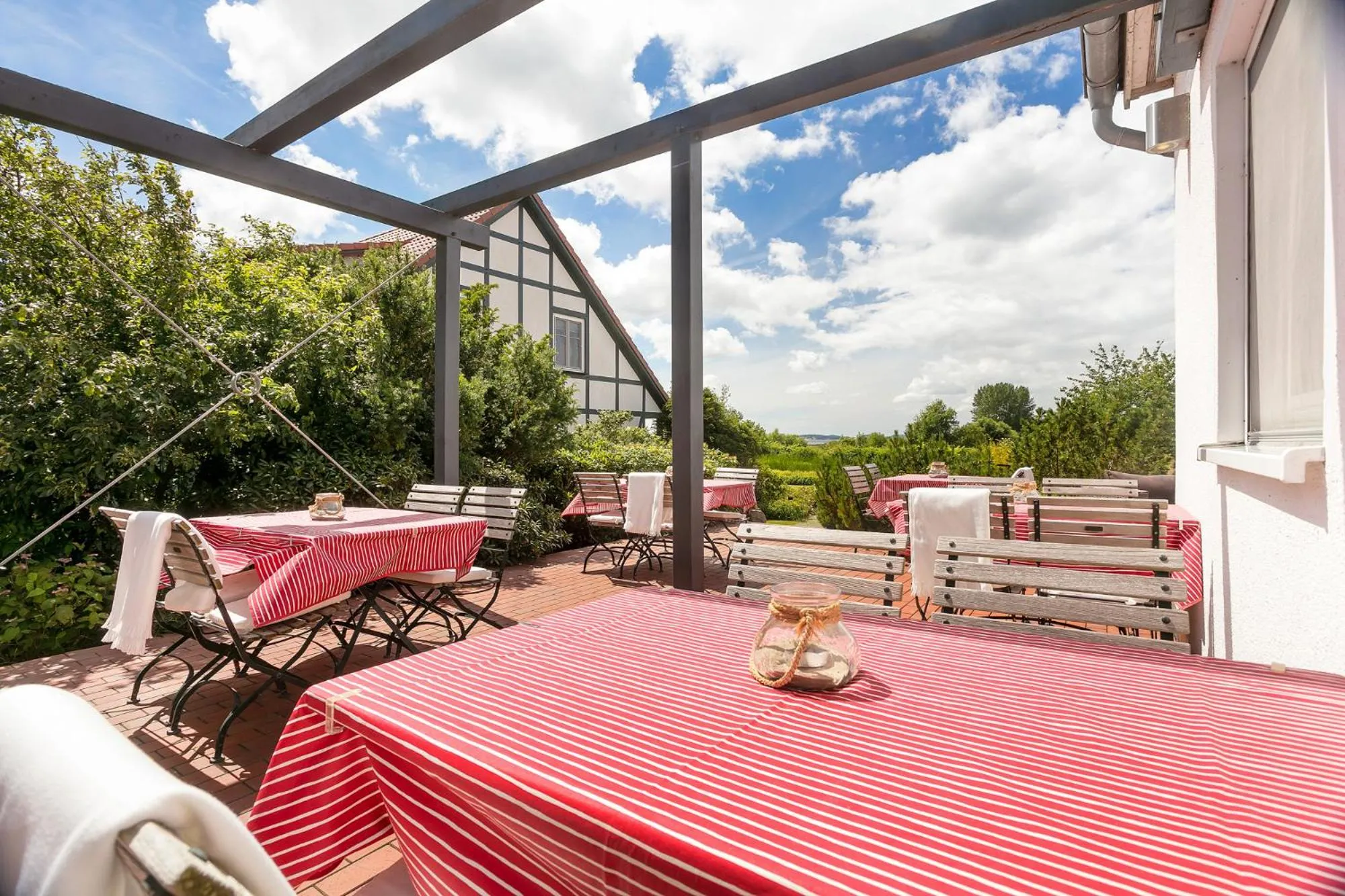 Restaurant/places to eat in H.W.S. Hotel Der Wilde Schwan