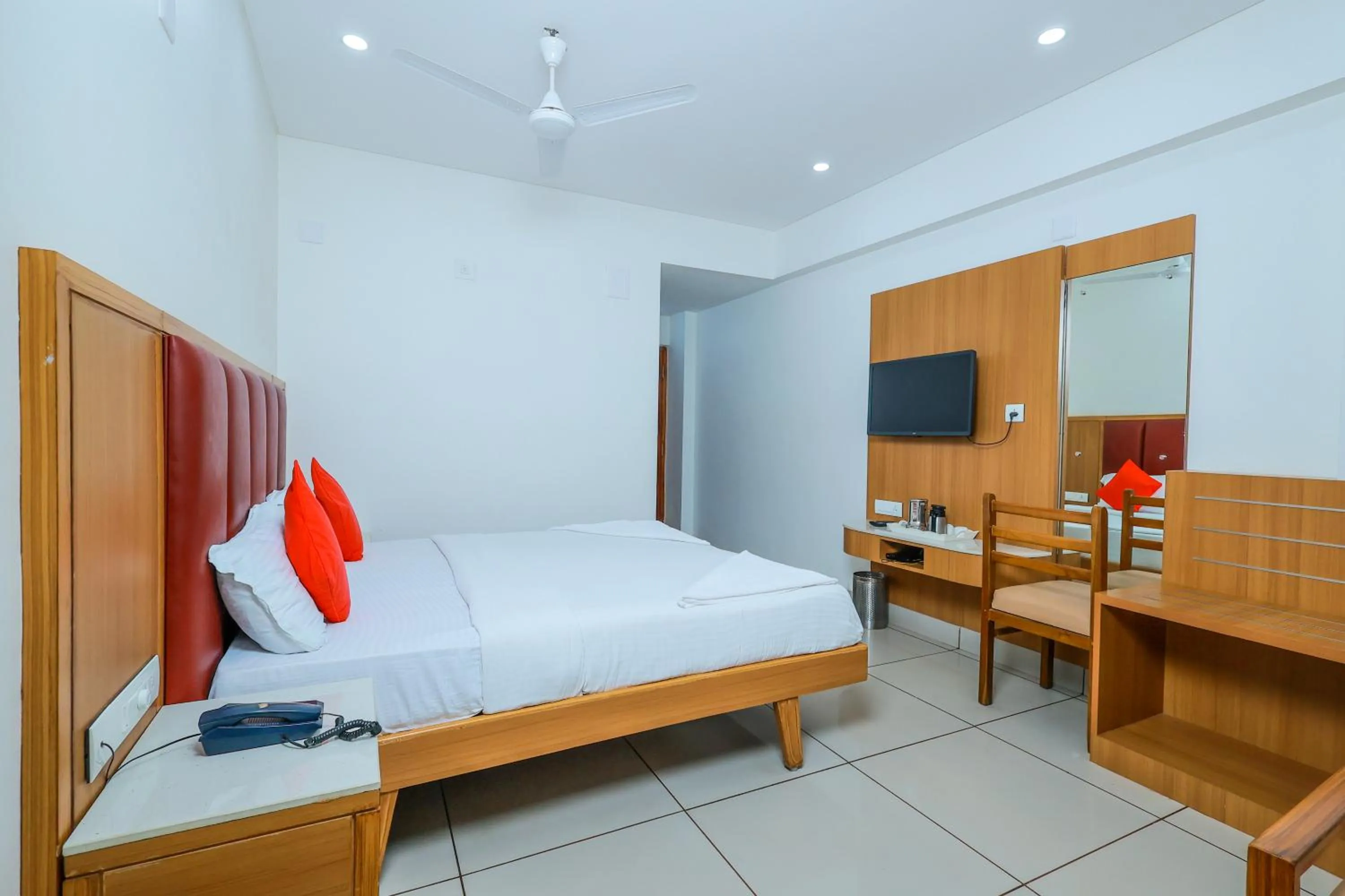 Bed in Hotel Janardana