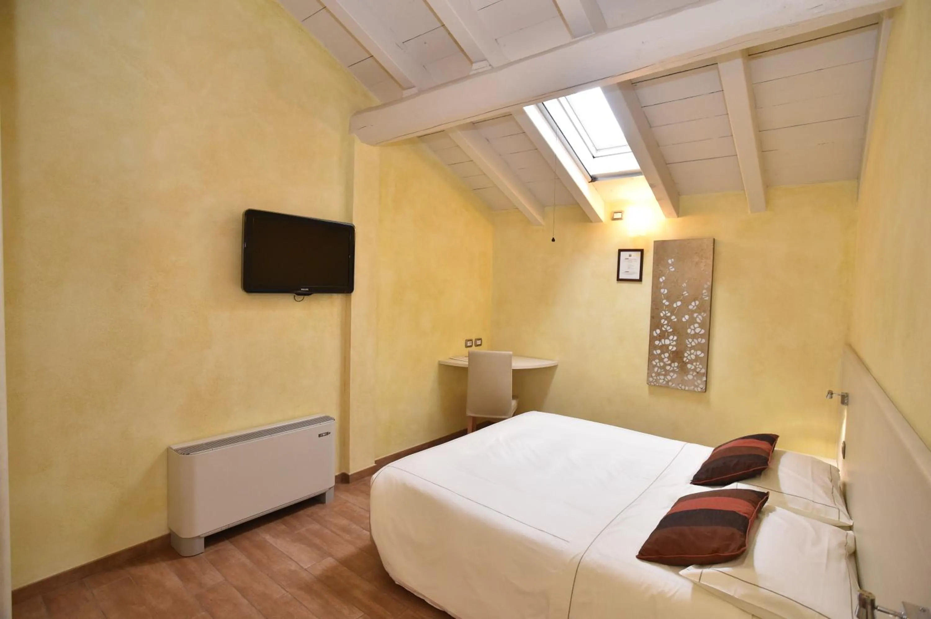 Bedroom, Bed in Agriturismo La Camilla