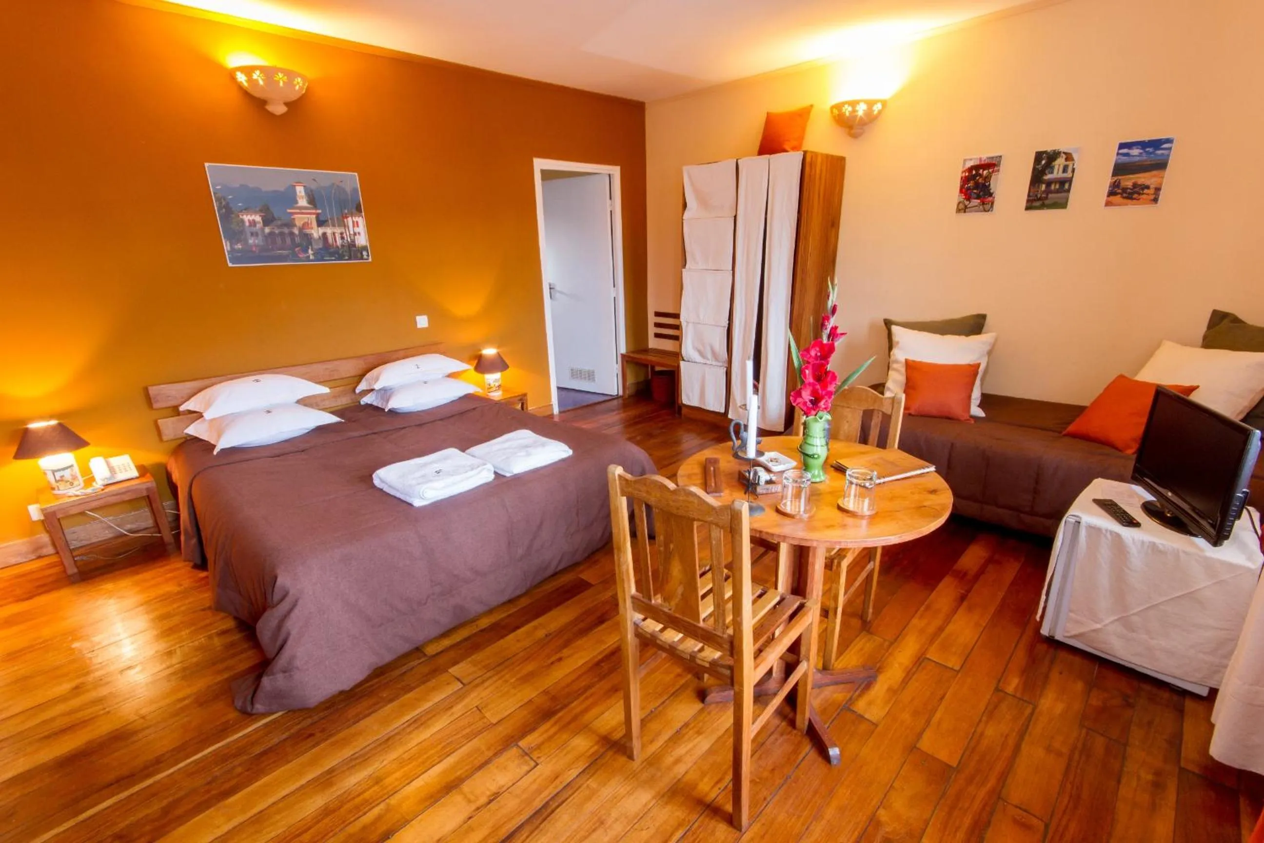 View (from property/room), Bed in Les 3 Métis