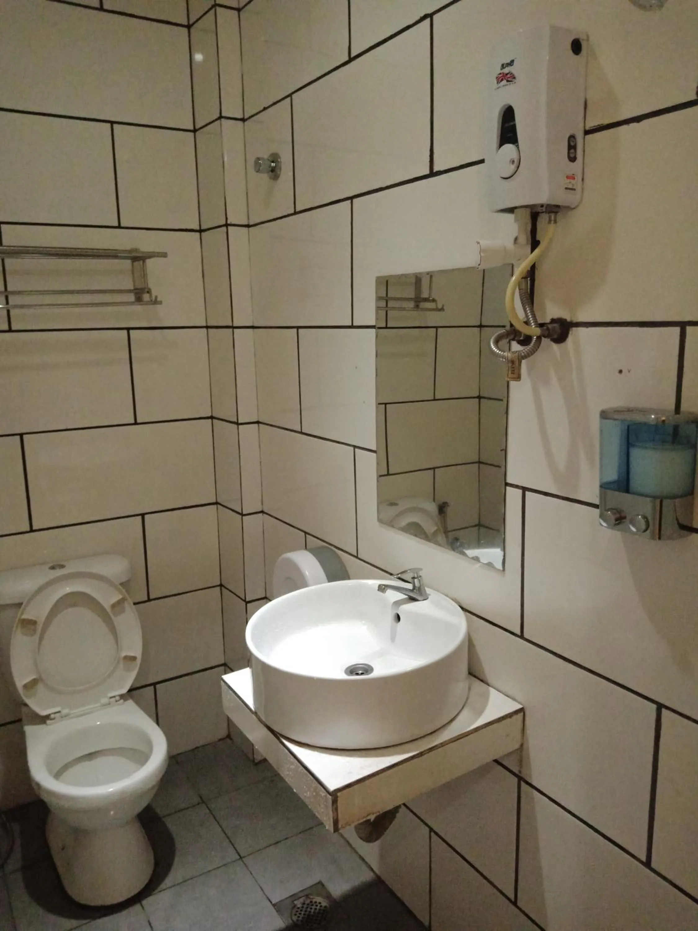 Bathroom in Hotel 77 Rawang