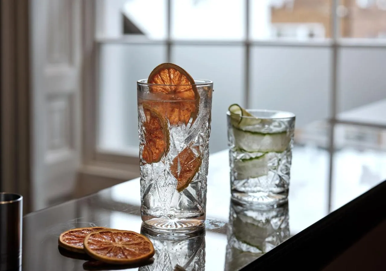 Lounge or bar in Montagu Place Hotel