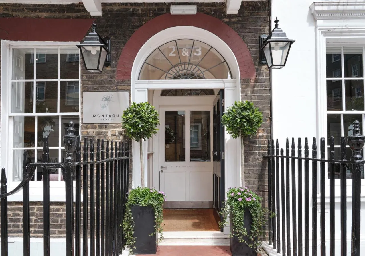 Facade/entrance in Montagu Place Hotel