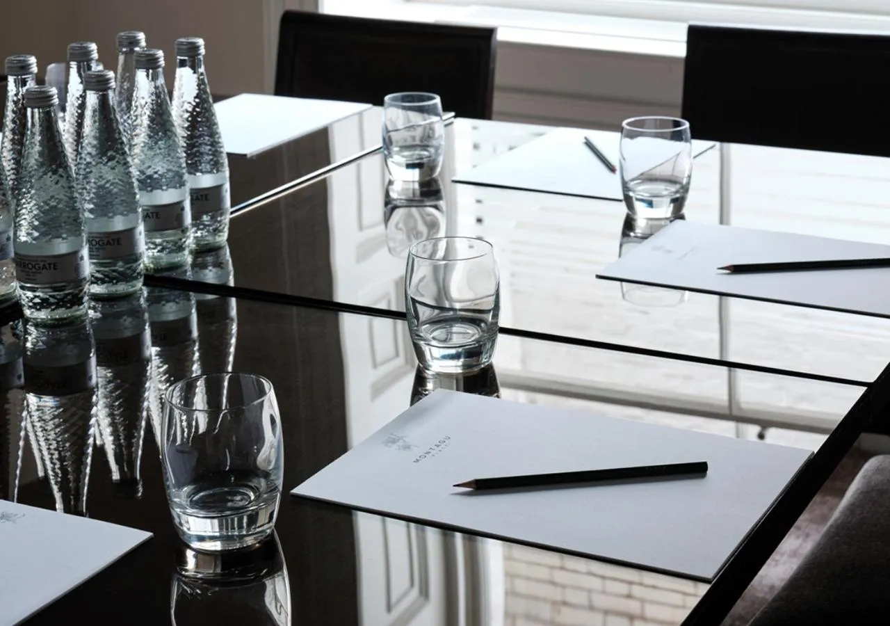 Meeting/conference room in Montagu Place Hotel