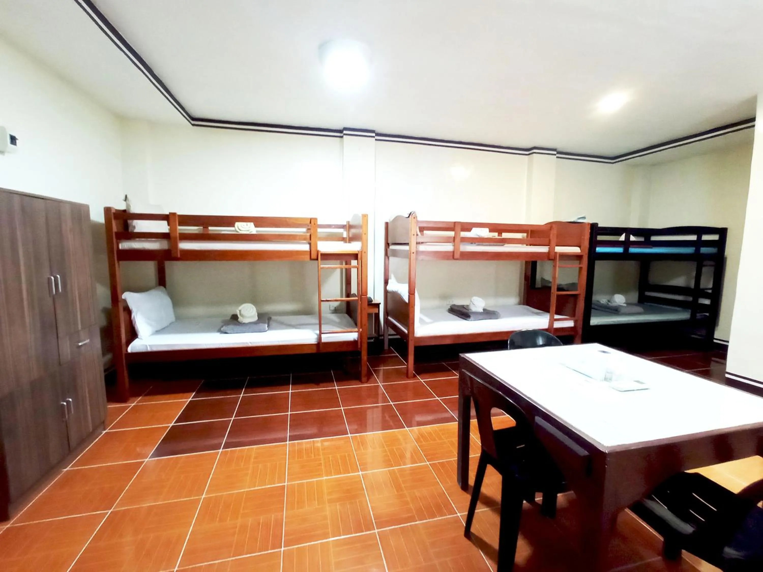 bunk bed, Bed in B&J Guesthouse and Tours